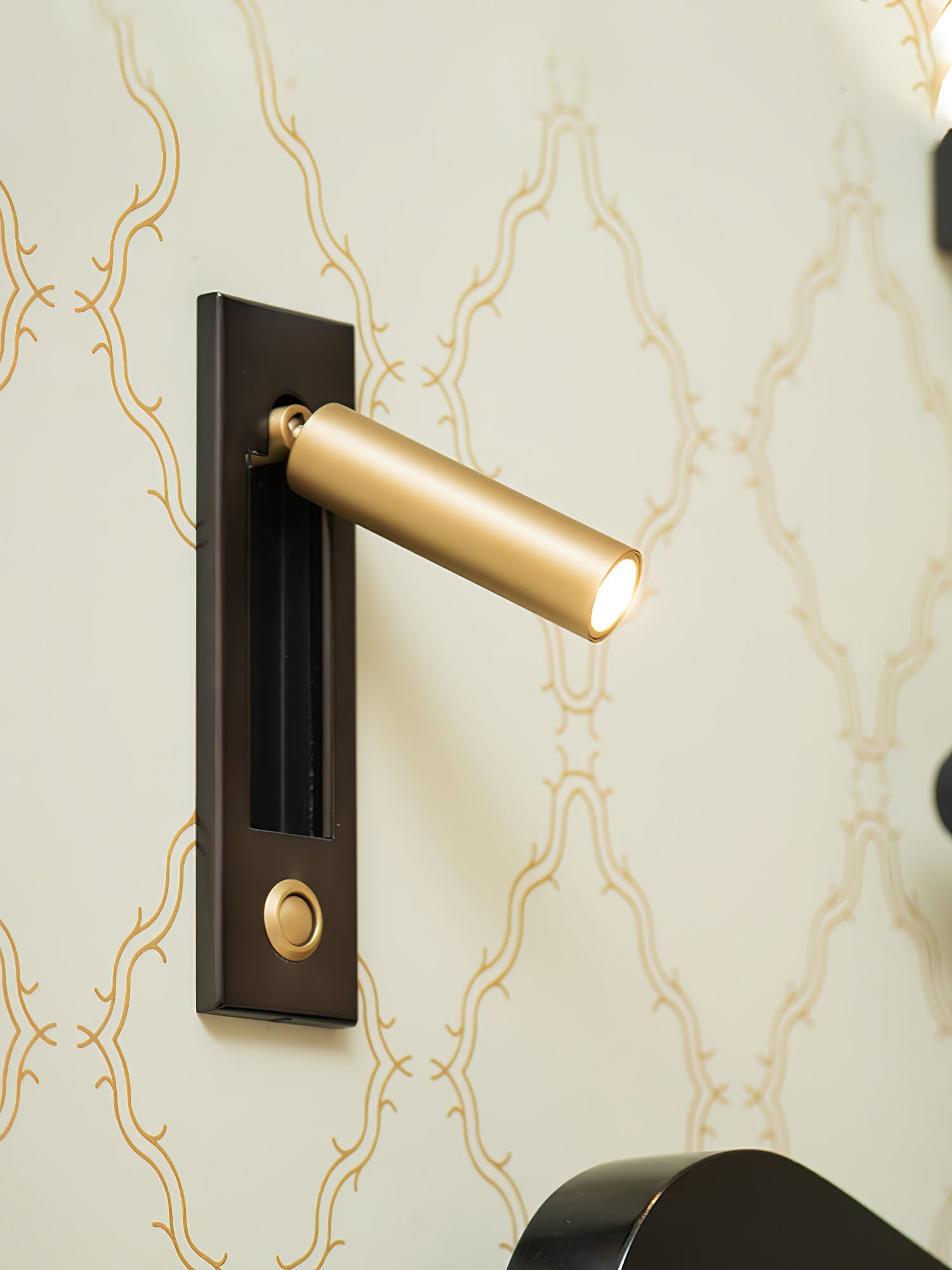 WOW Embedded Bedside Sconce