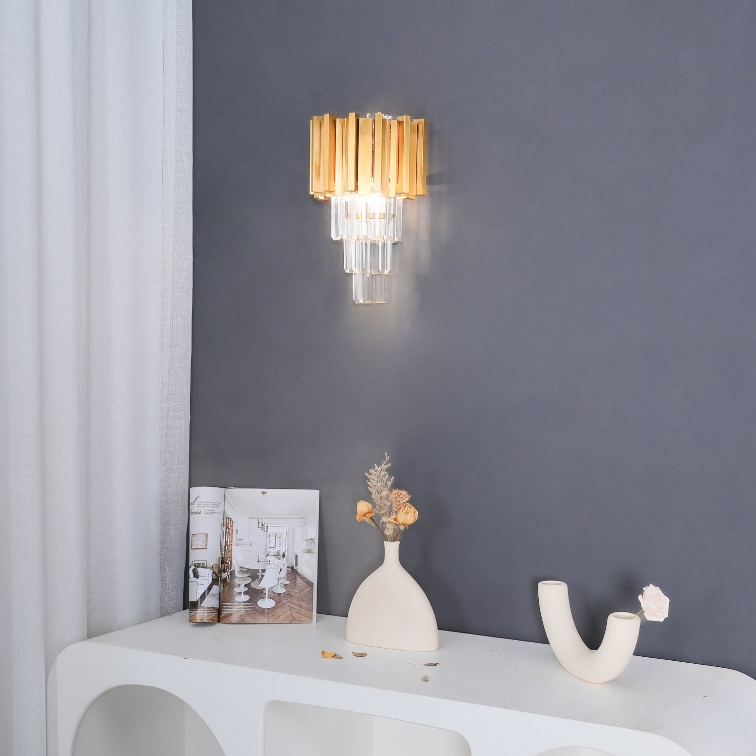 WOW Empire Wall Lamp