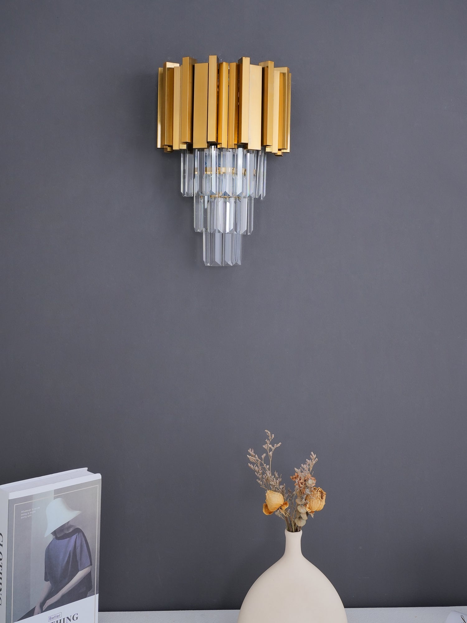 WOW Empire Wall Lamp