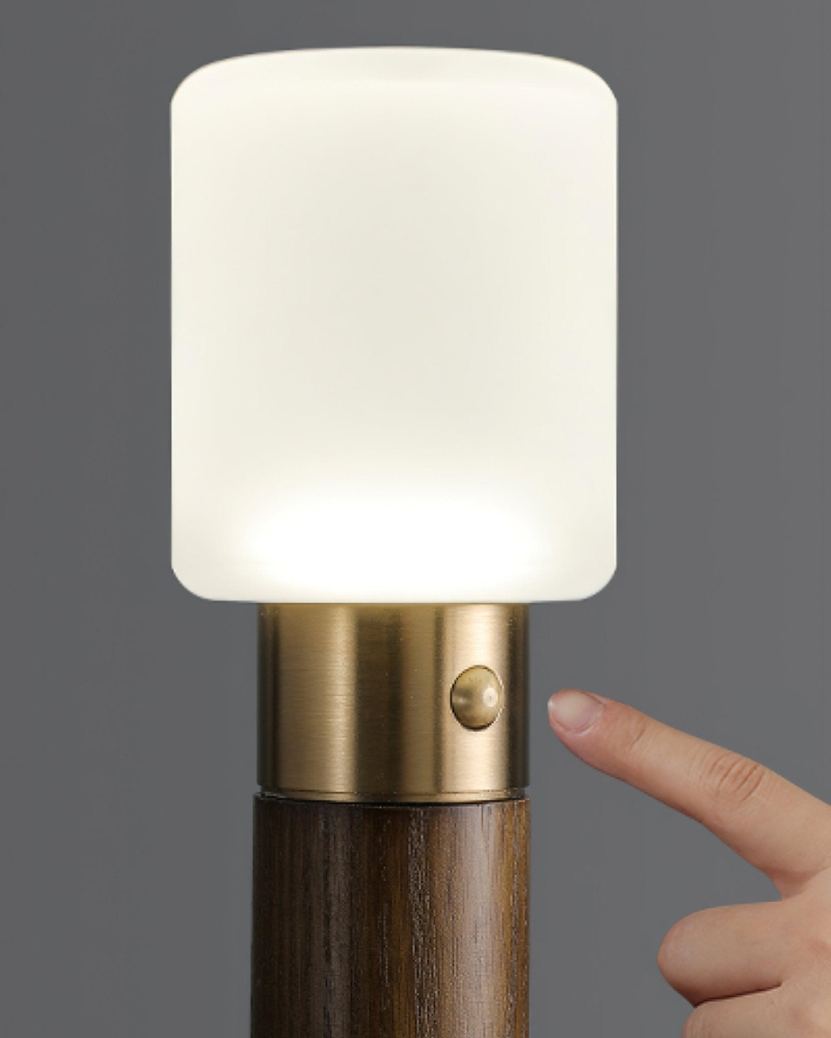 WOW Fire Stick Table Lamp