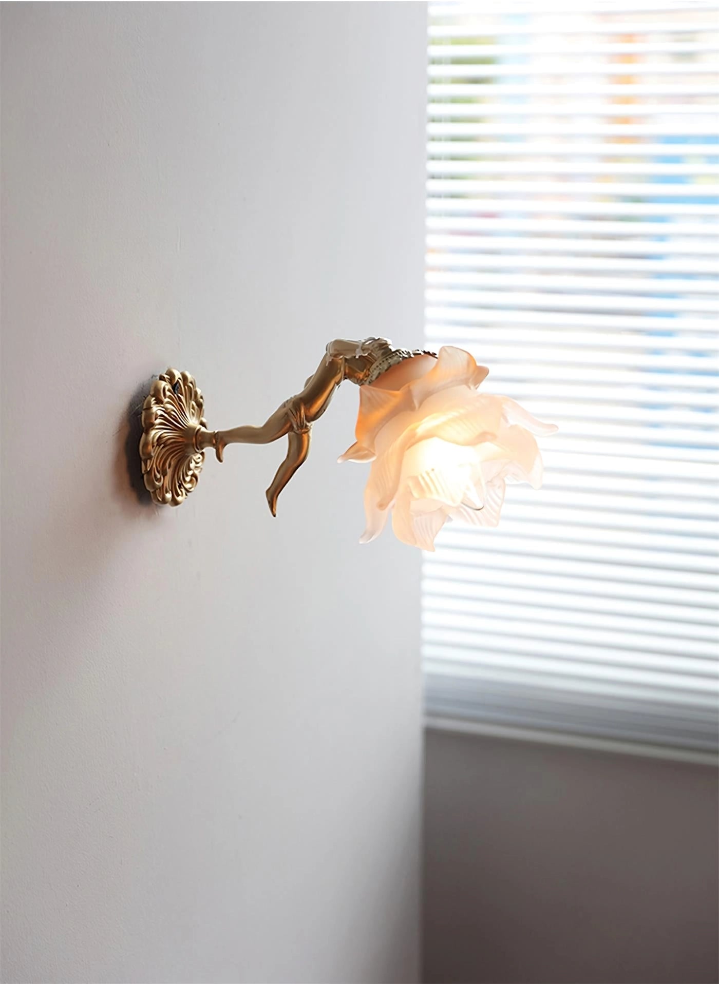 WOW Flying Angel Wall Light
