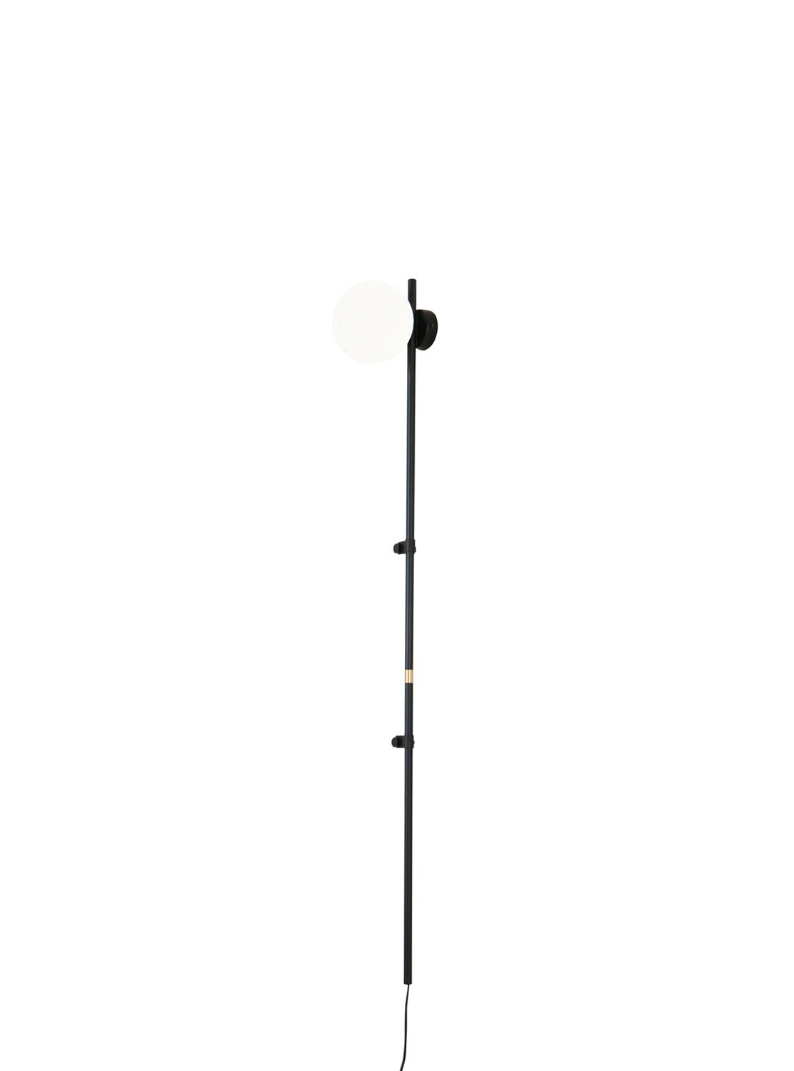 WOW Funiculi Plug In Wall Lamp