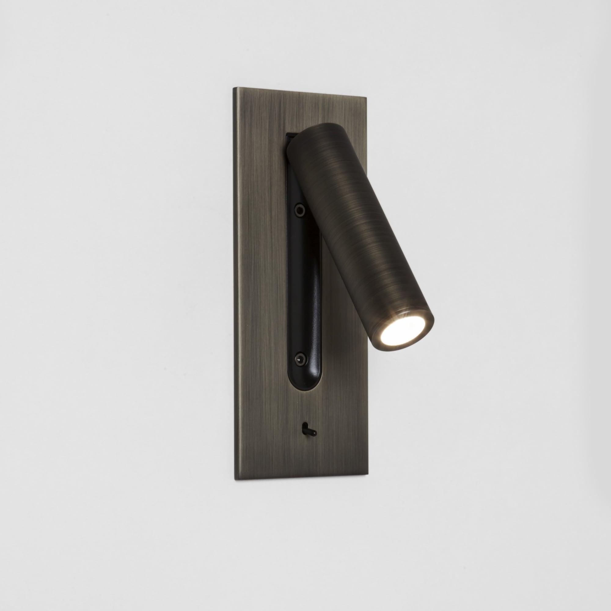 WOW Folded Back Bedside Wall Lamp