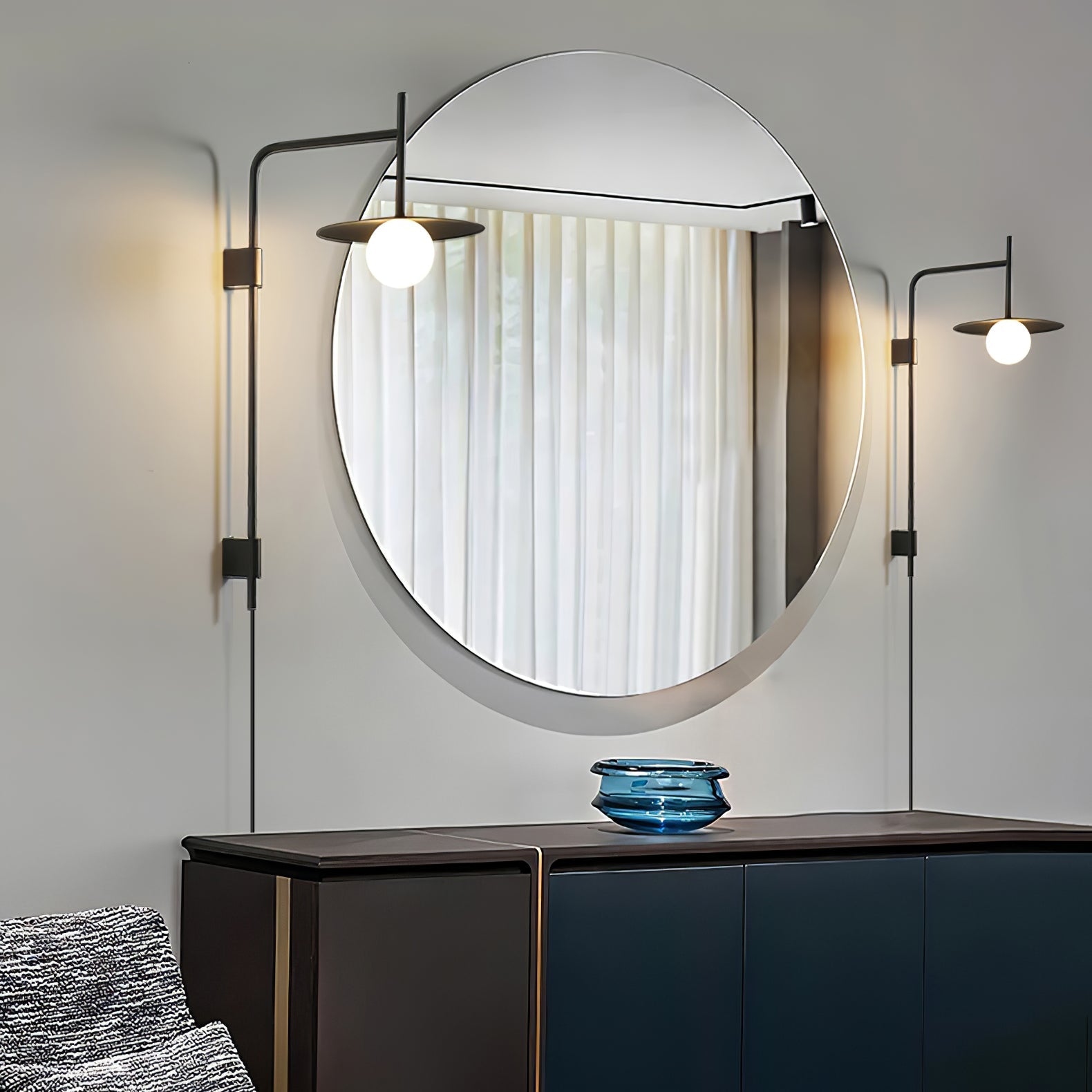 WOW Gea Swing Arm Wall Lamp