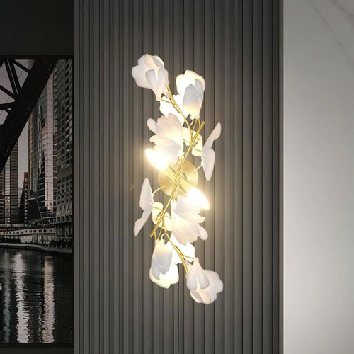 WOW Gingko Flowers Plug-in Wall Lamp