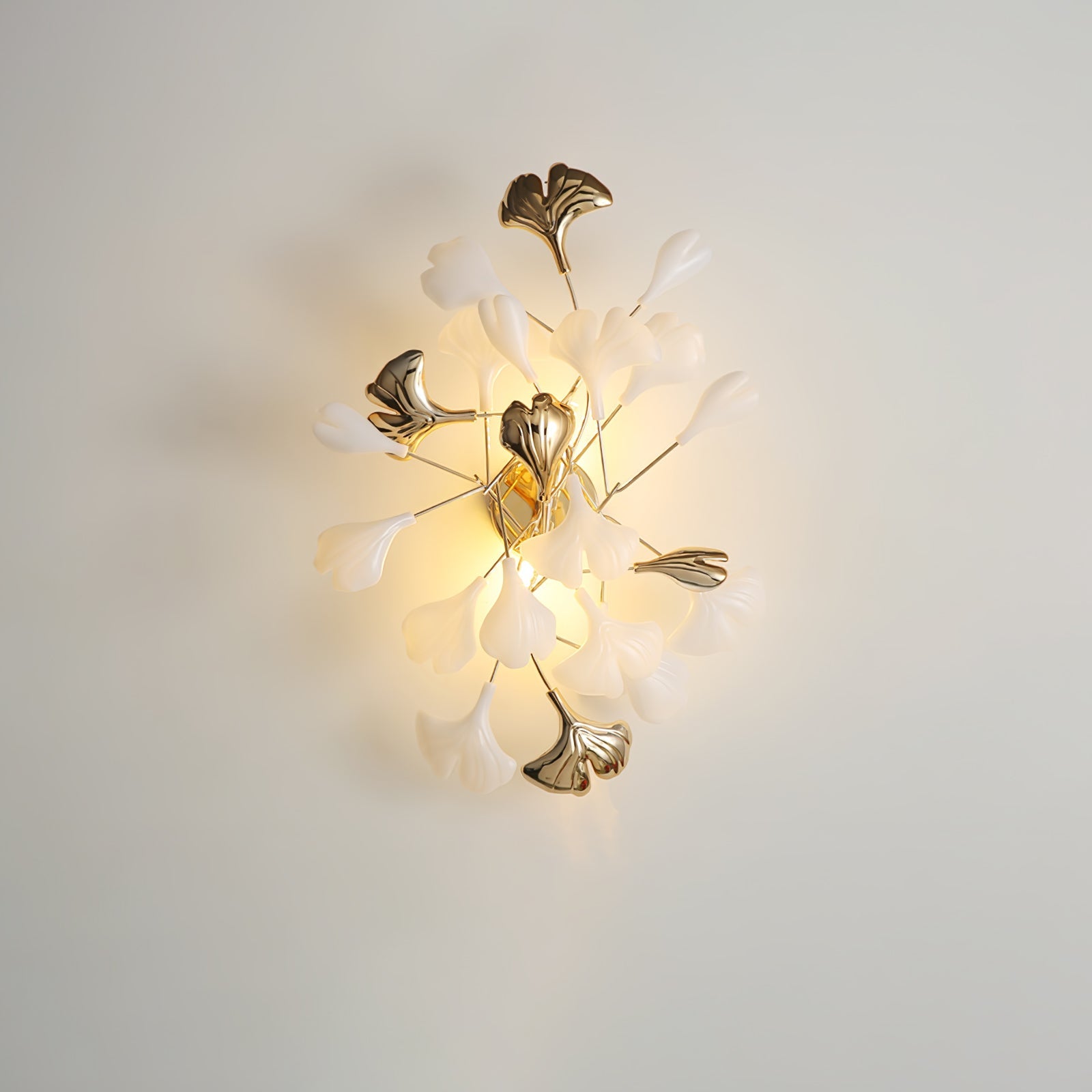 WOW Gingko Wall Lamp