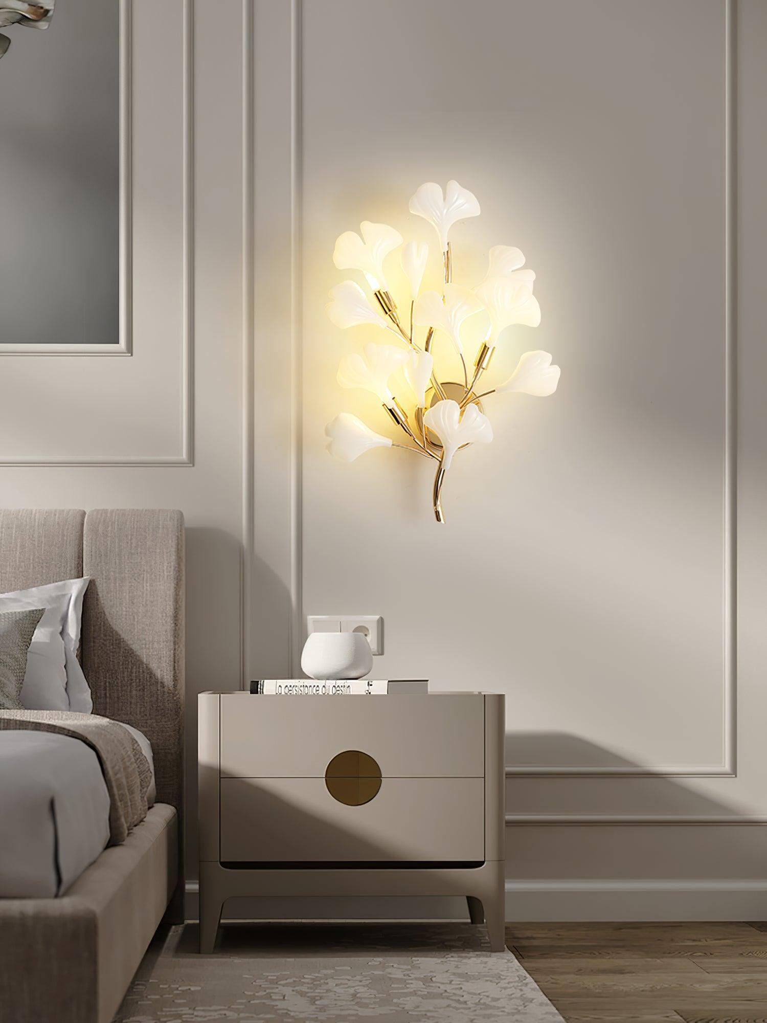 WOW Gingko Wall Lamp