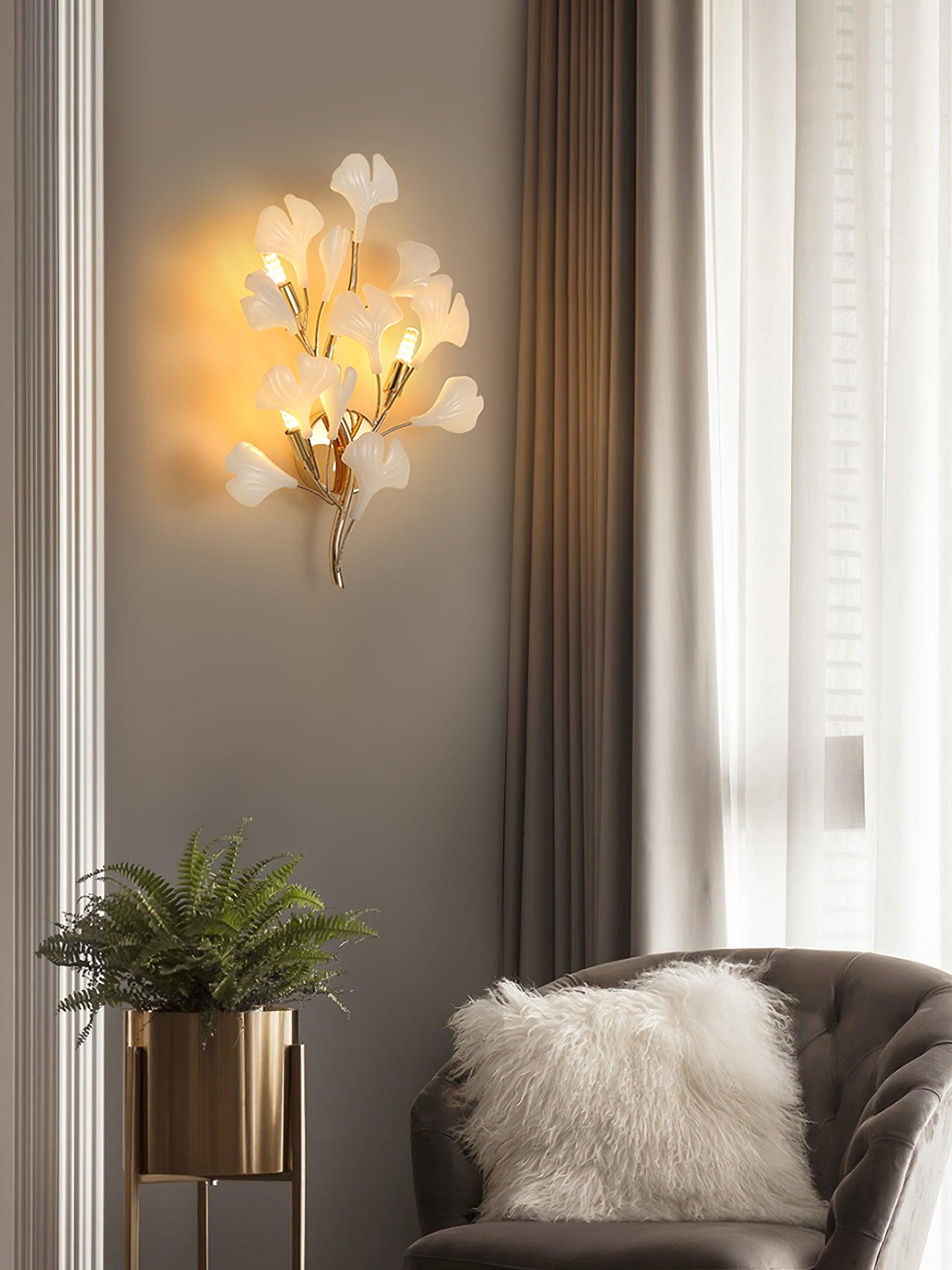 WOW Gingko Wall Lamp