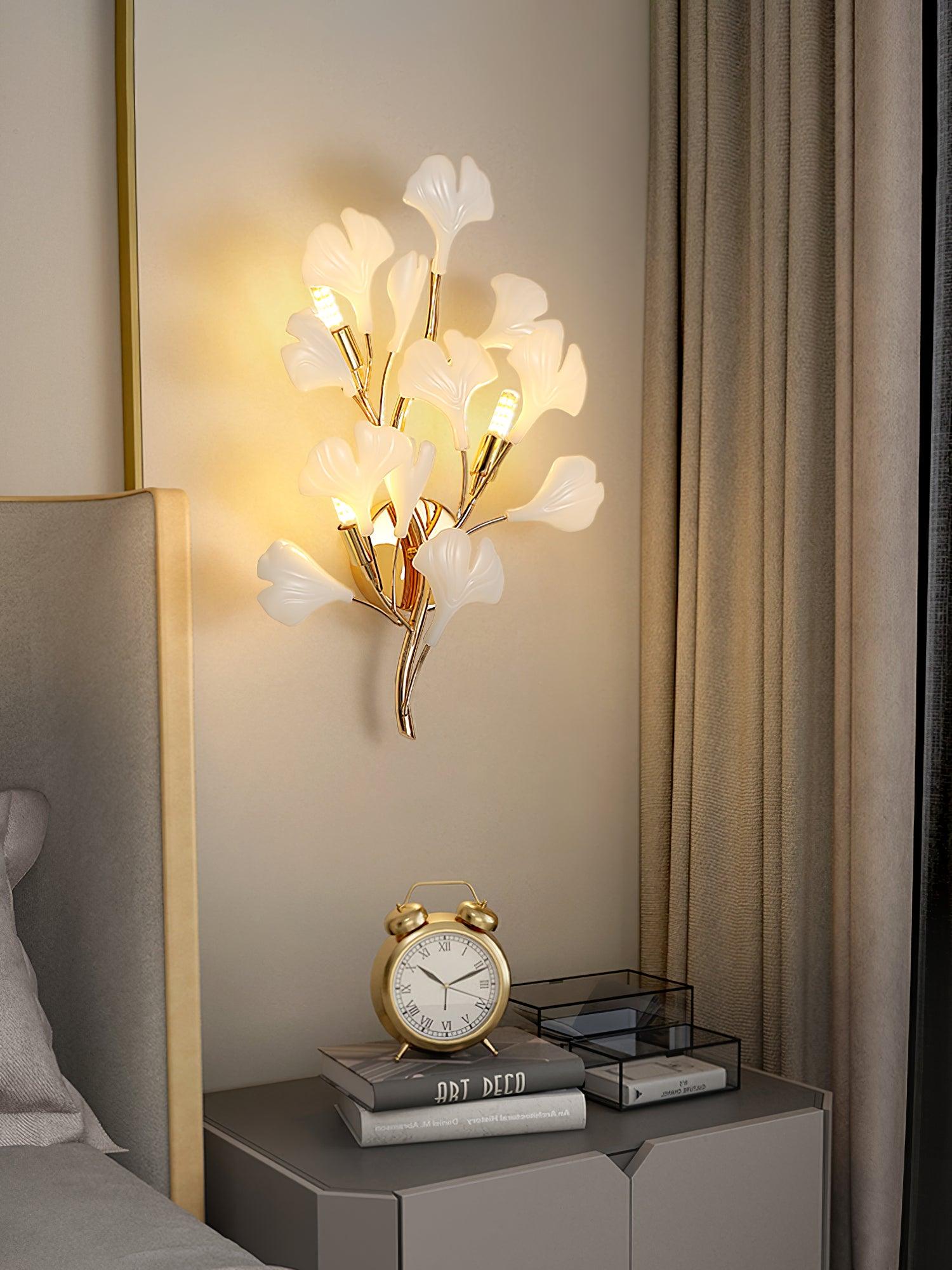 WOW Gingko Wall Lamp