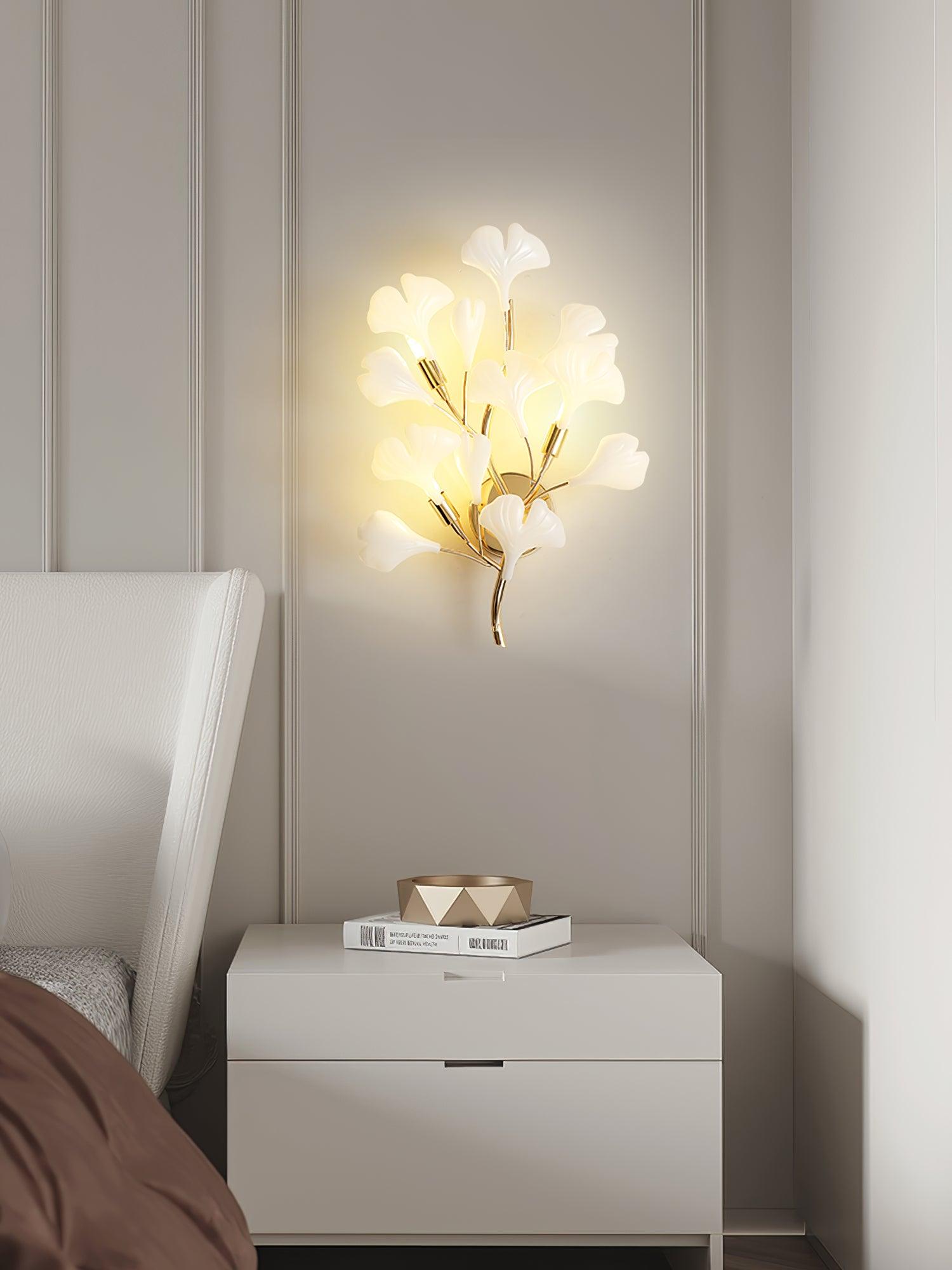 WOW Gingko Wall Lamp