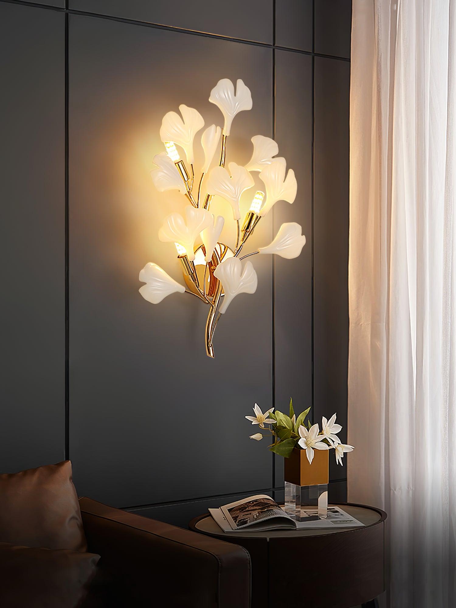 WOW Gingko Wall Lamp