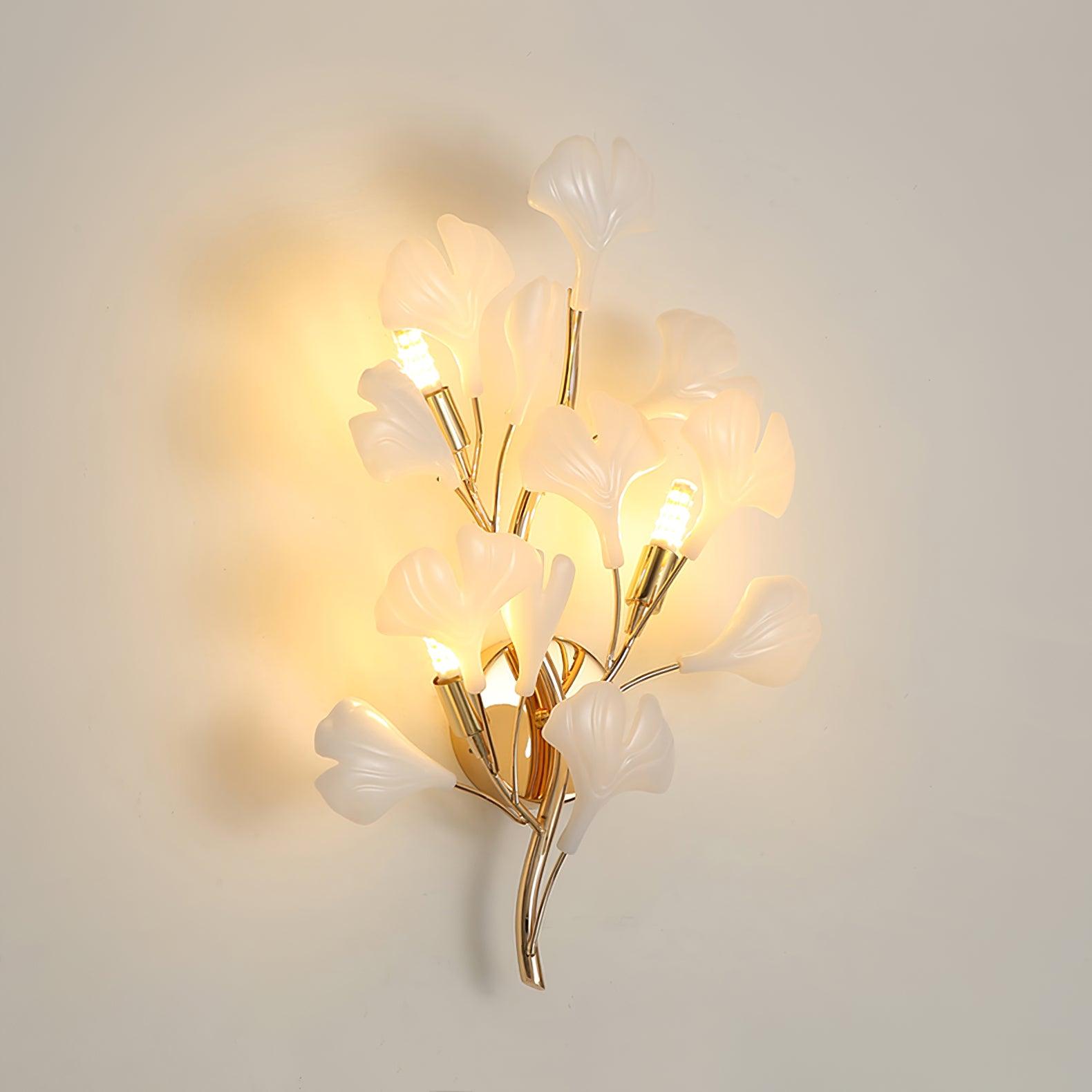 WOW Gingko Wall Lamp