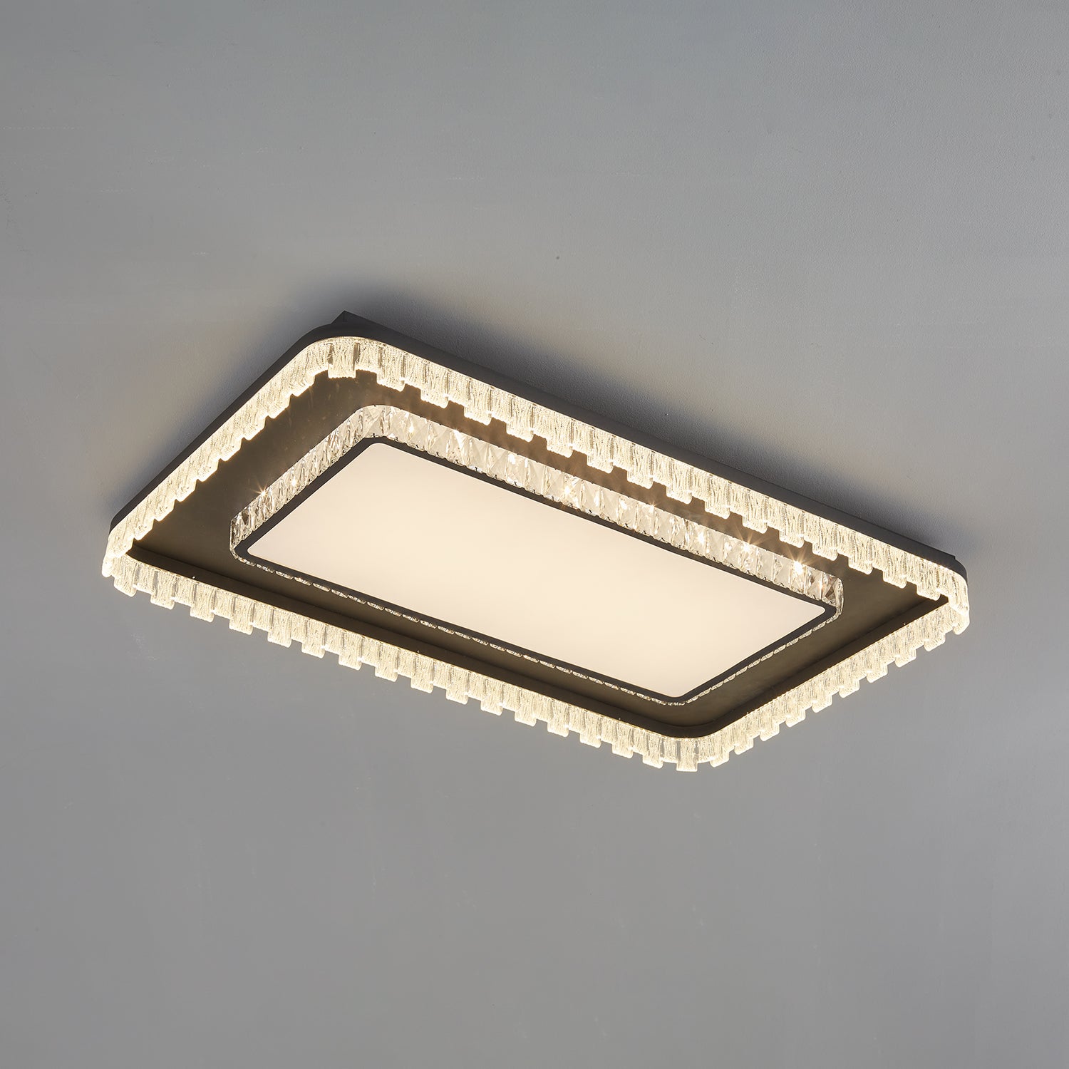 WOW Glimmer Crystal Ceiling Light