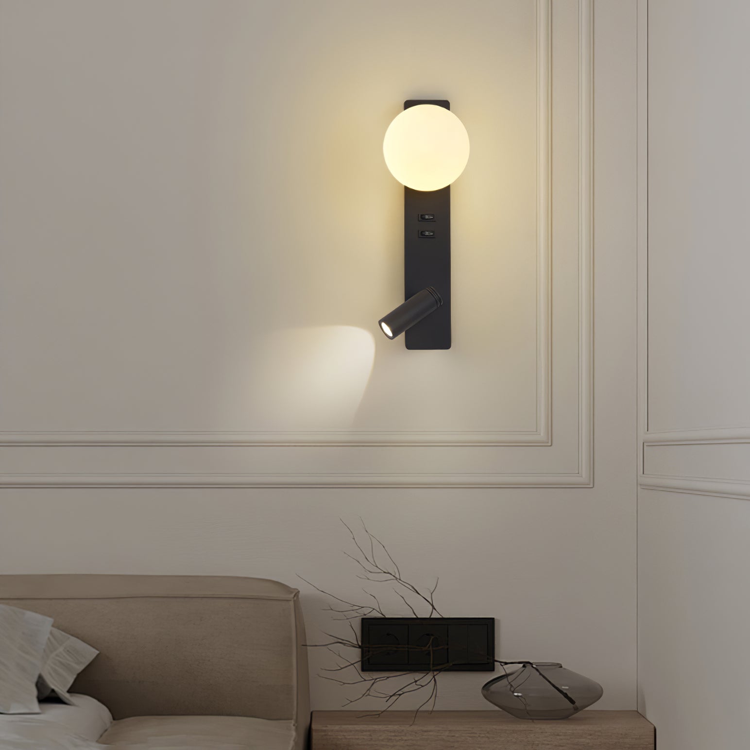 WOW Glos Slim wall lamp