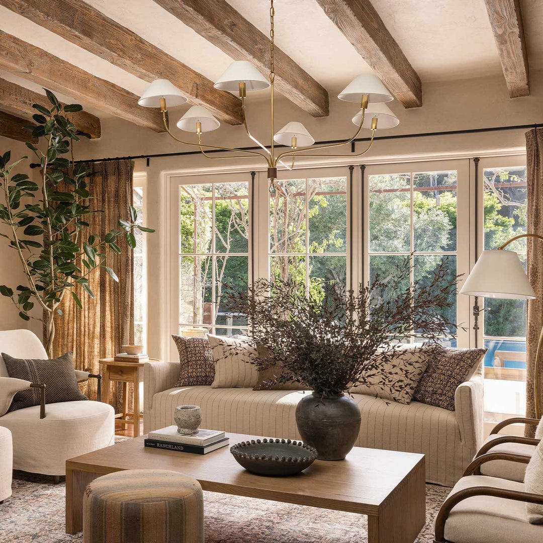 WOW Griffin Staggered Tail Chandelier