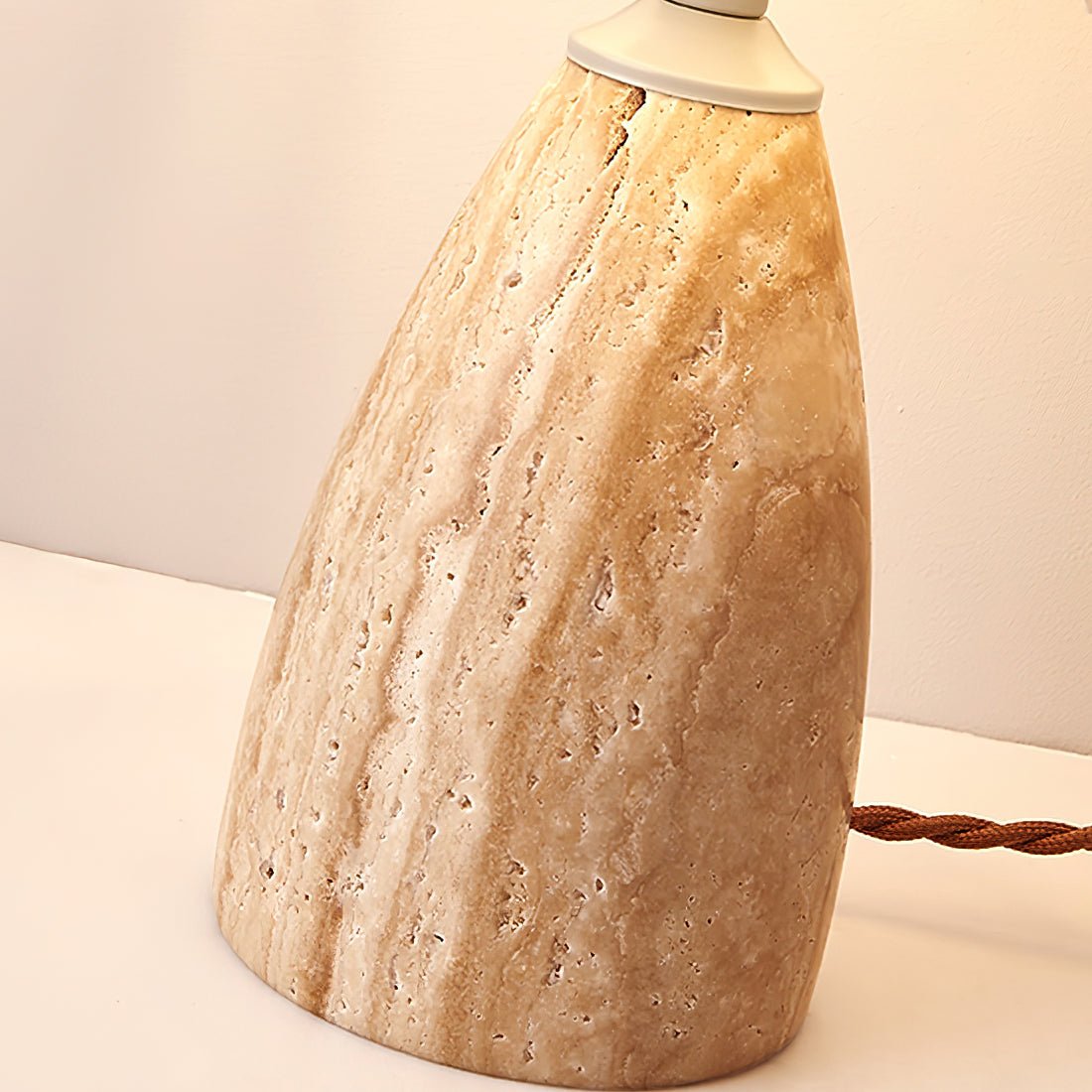WOW Gusnow Table Lamp