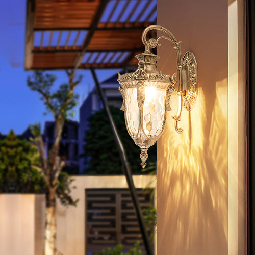 WOW Heritage Outdoor Wall Lamp