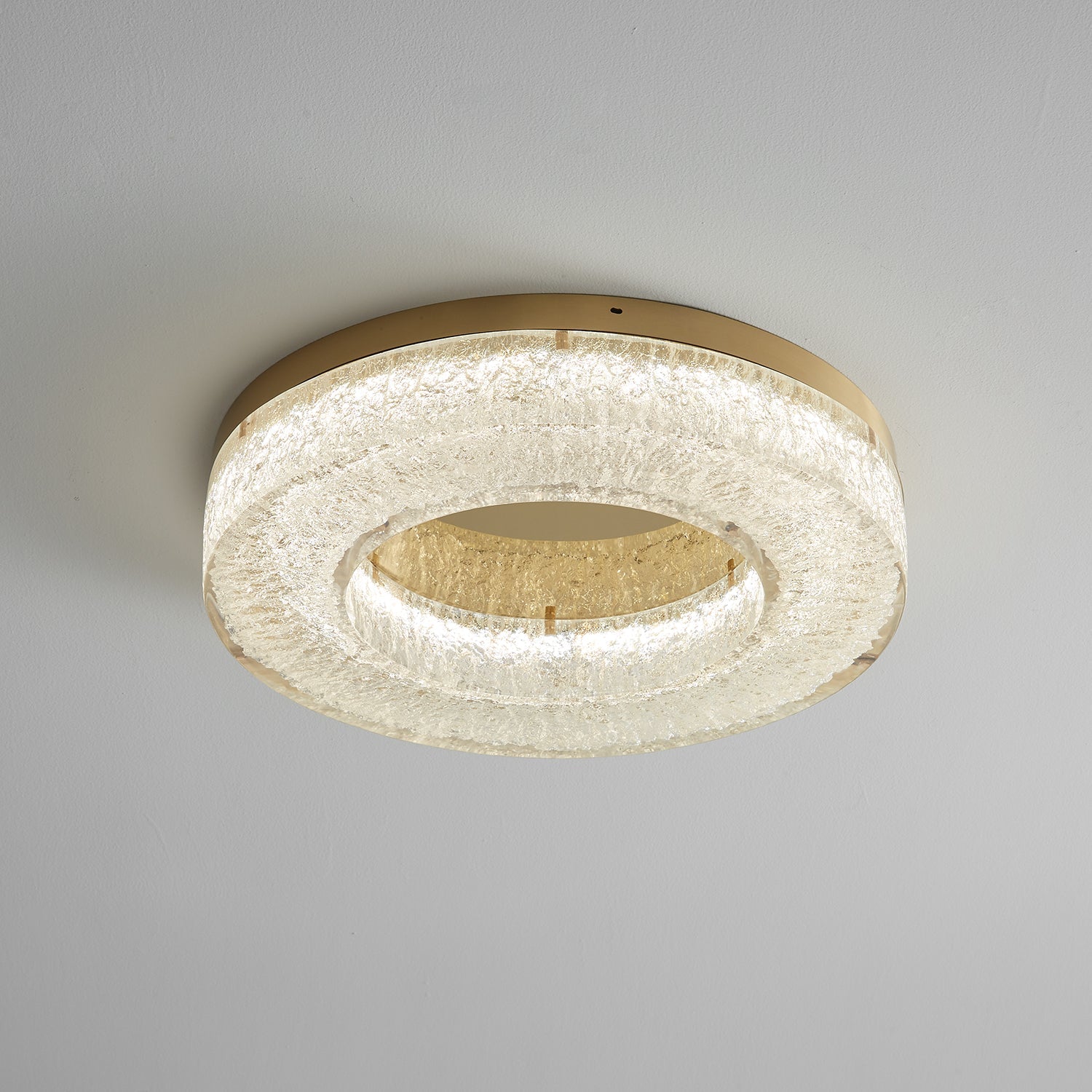 WOW Ice Crack Circle Ceiling Lamp