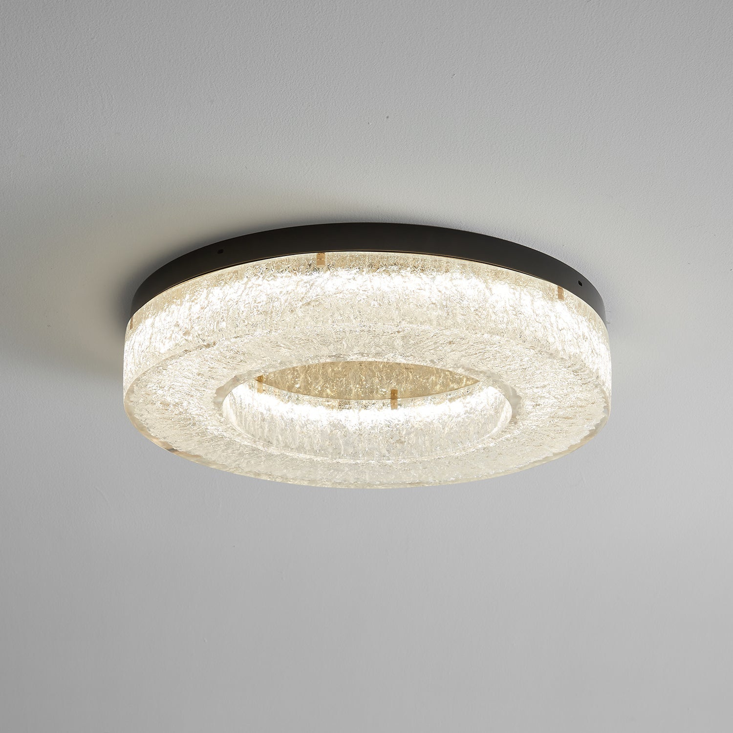 WOW Ice Crack Circle Ceiling Lamp