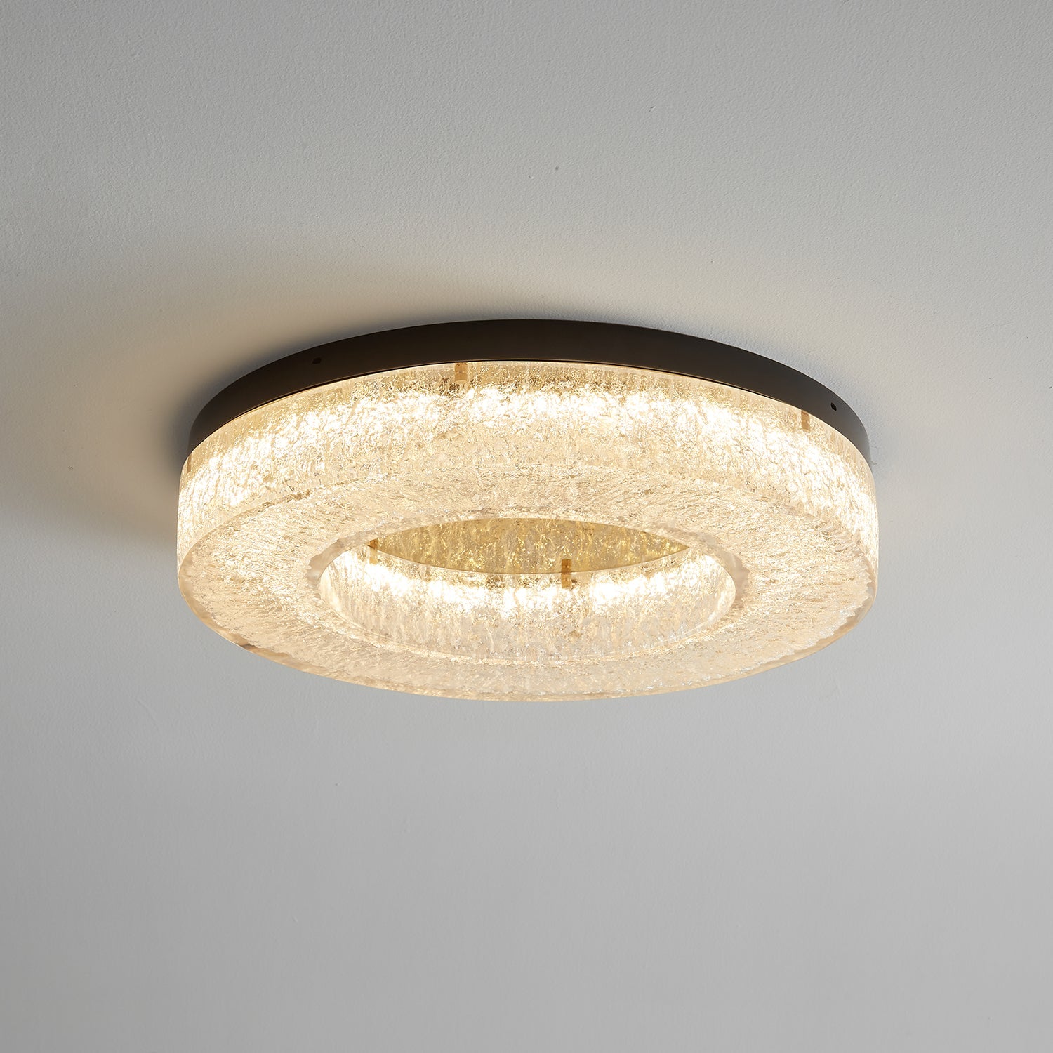 WOW Ice Crack Circle Ceiling Lamp