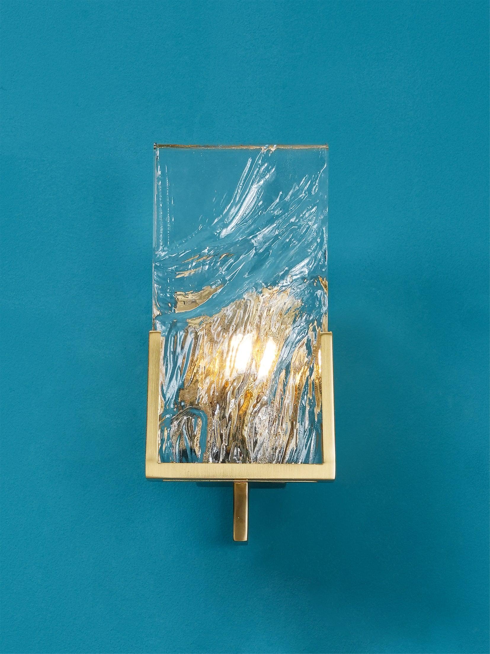 WOW Ice Crystal Wall Lamp