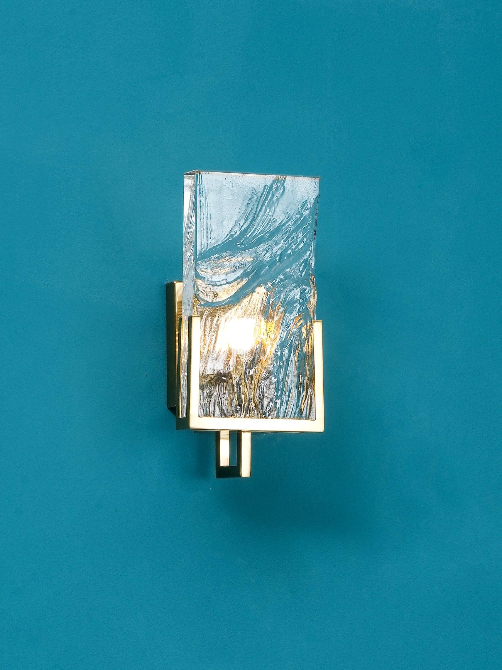 WOW Ice Crystal Wall Lamp