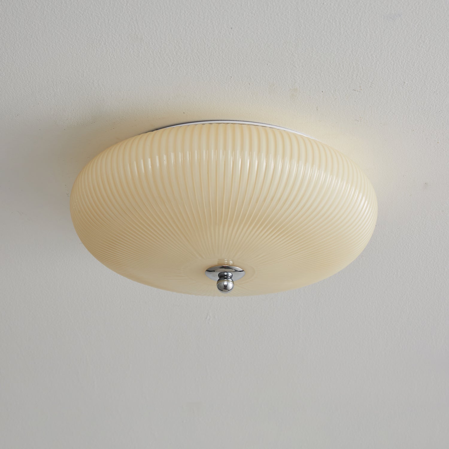 WOW Ivory Ripple Ceiling Light