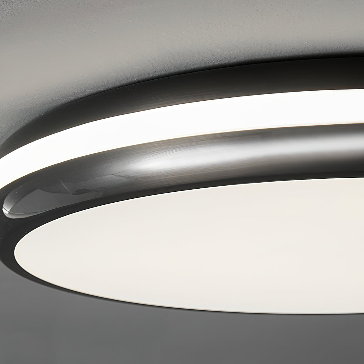 WOW Jameson Ceiling Light