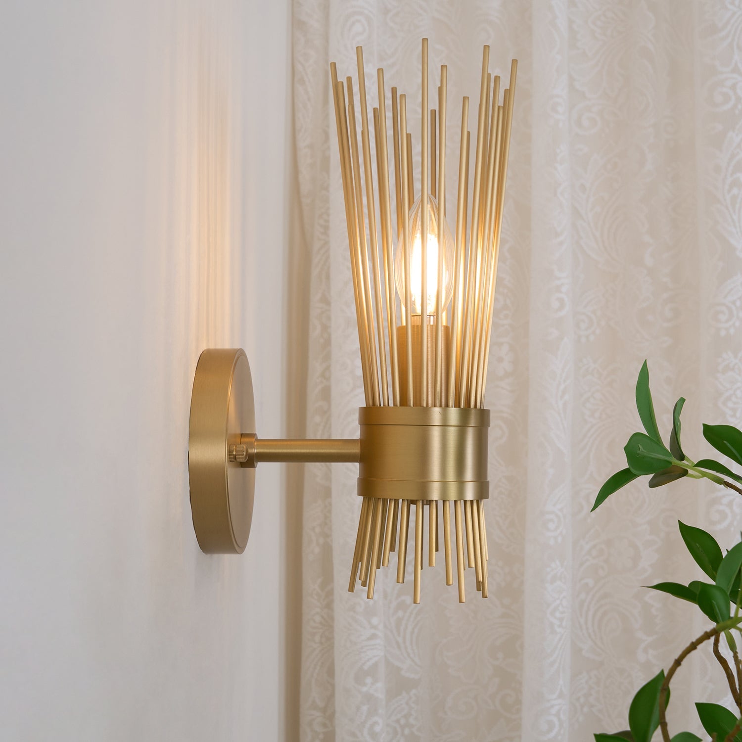 WOW Jovenko Candle Wall Light