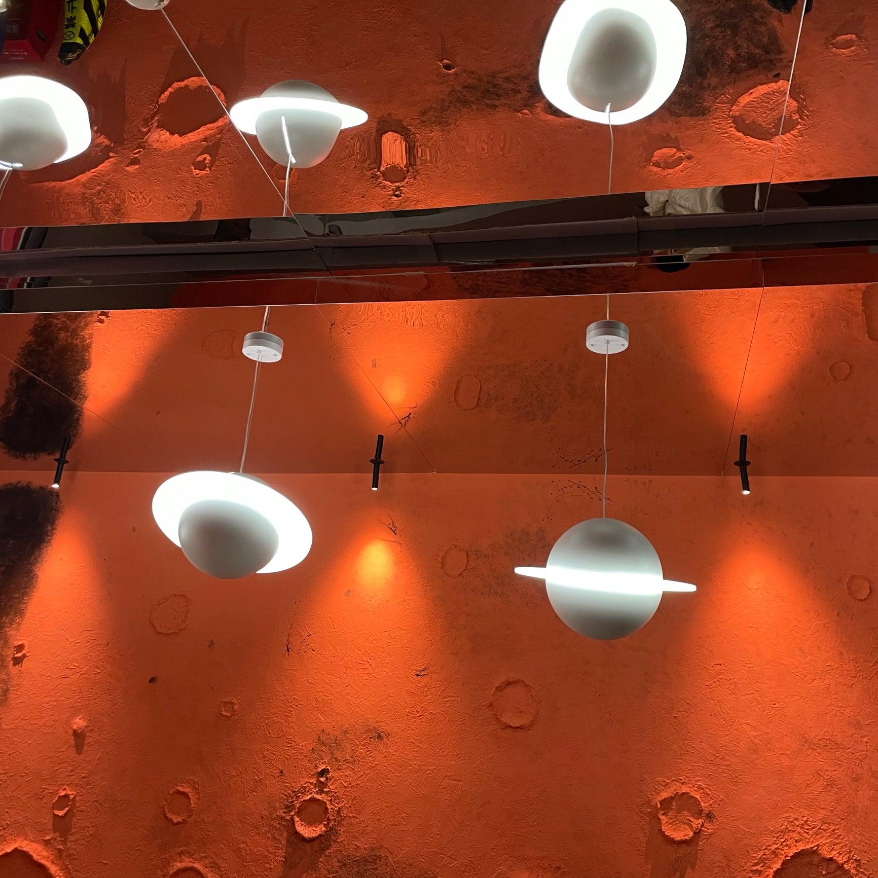 WOW Jupiter Ring Pendant Light