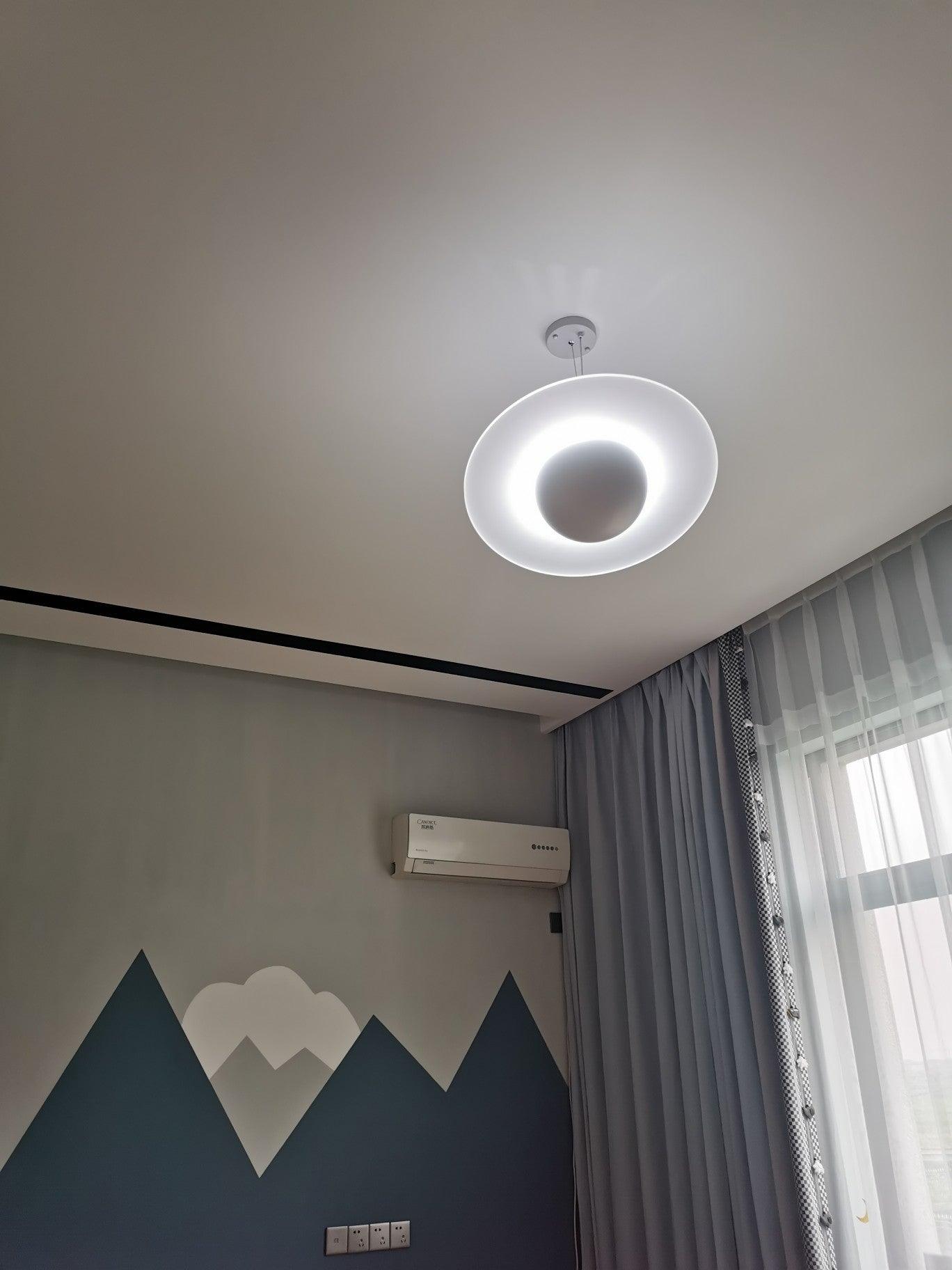 WOW Jupiter Ring Pendant Light