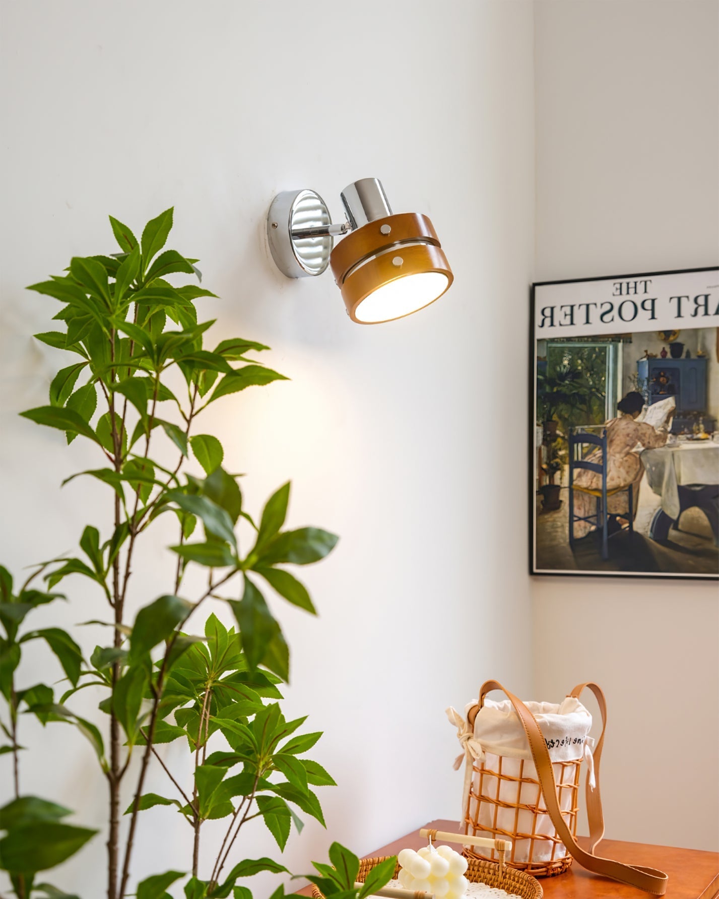 WOW Karry Wall Lamp