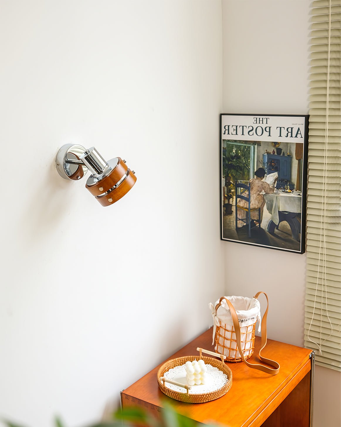 WOW Karry Wall Lamp