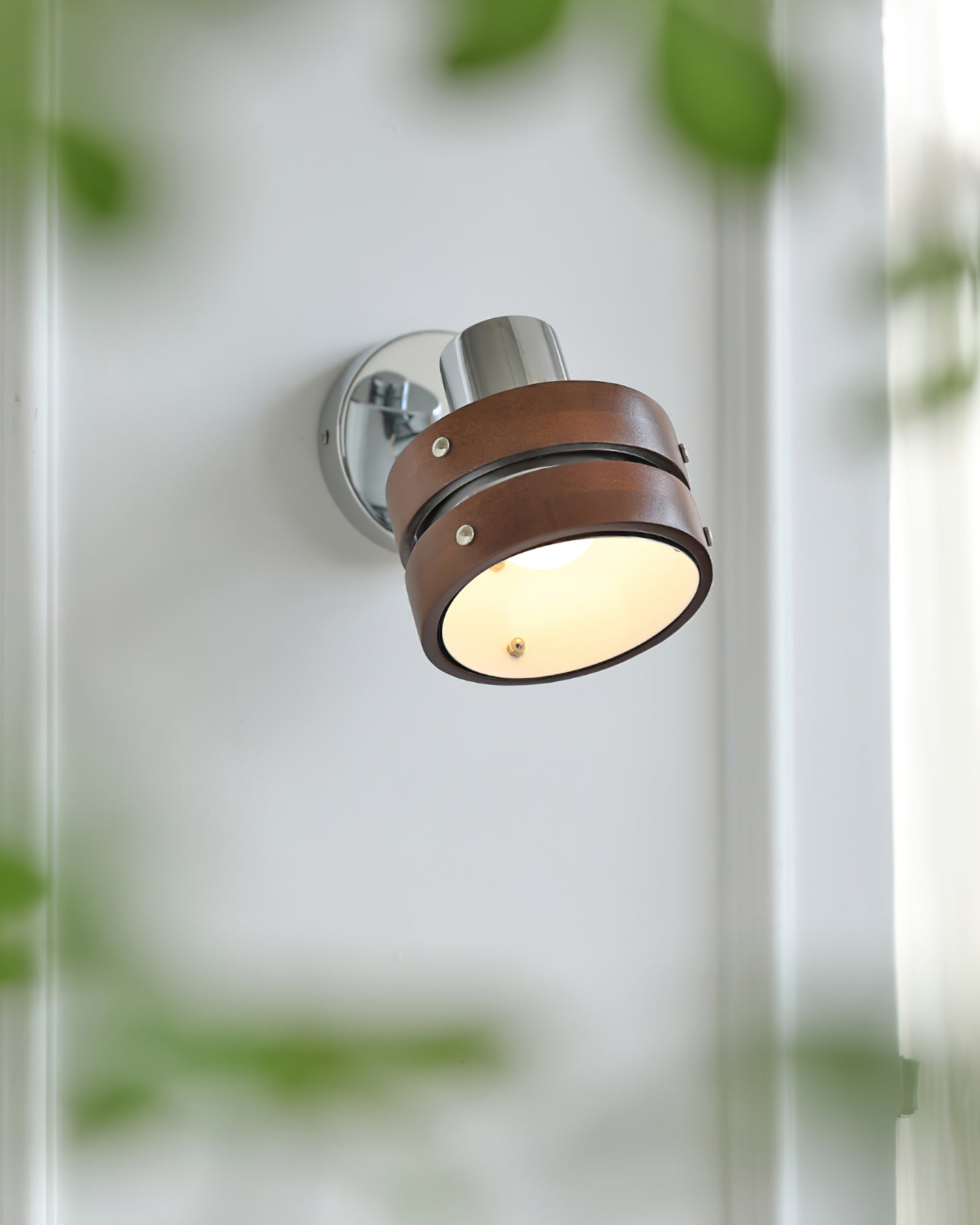 WOW Karry Wall Lamp