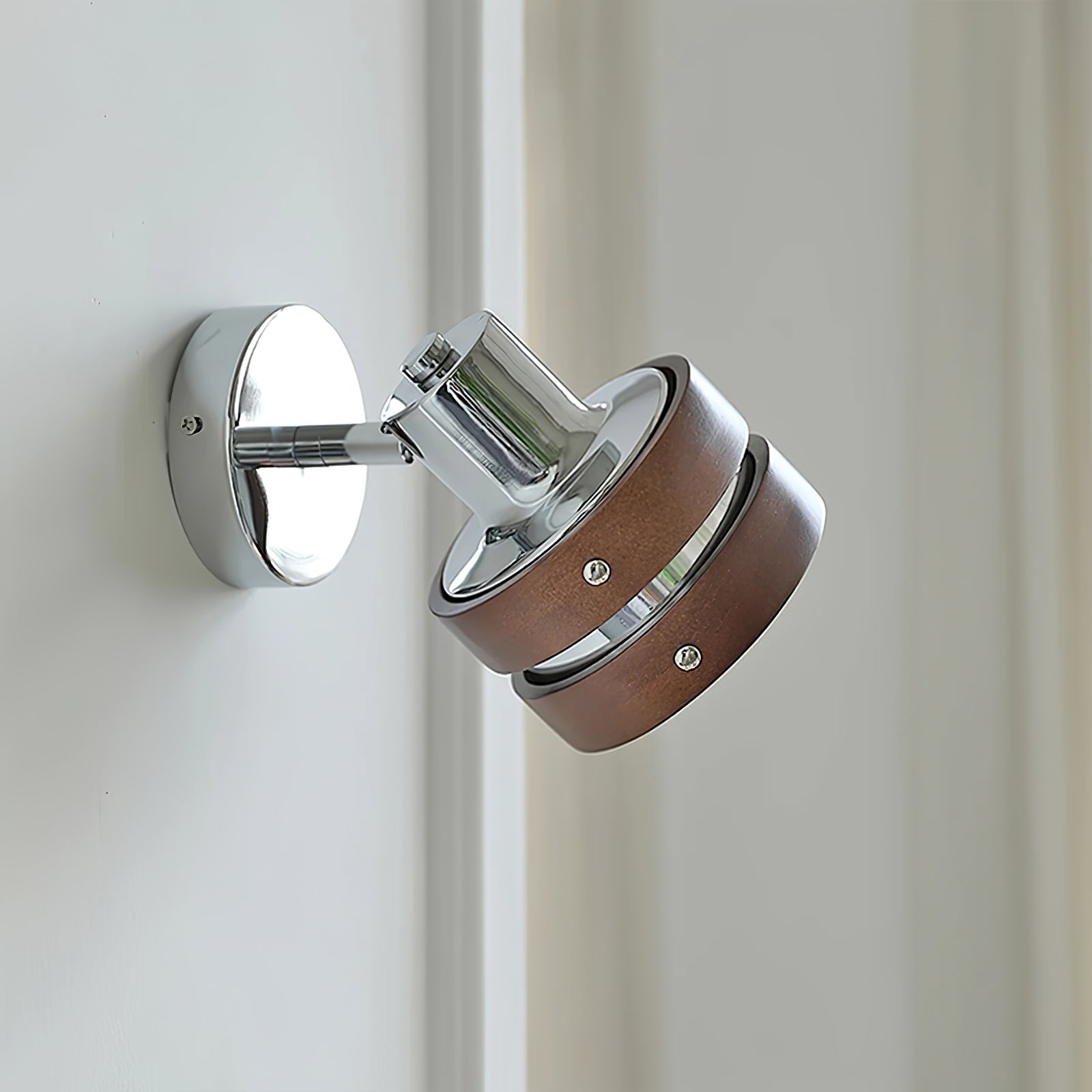 WOW Karry Wall Lamp