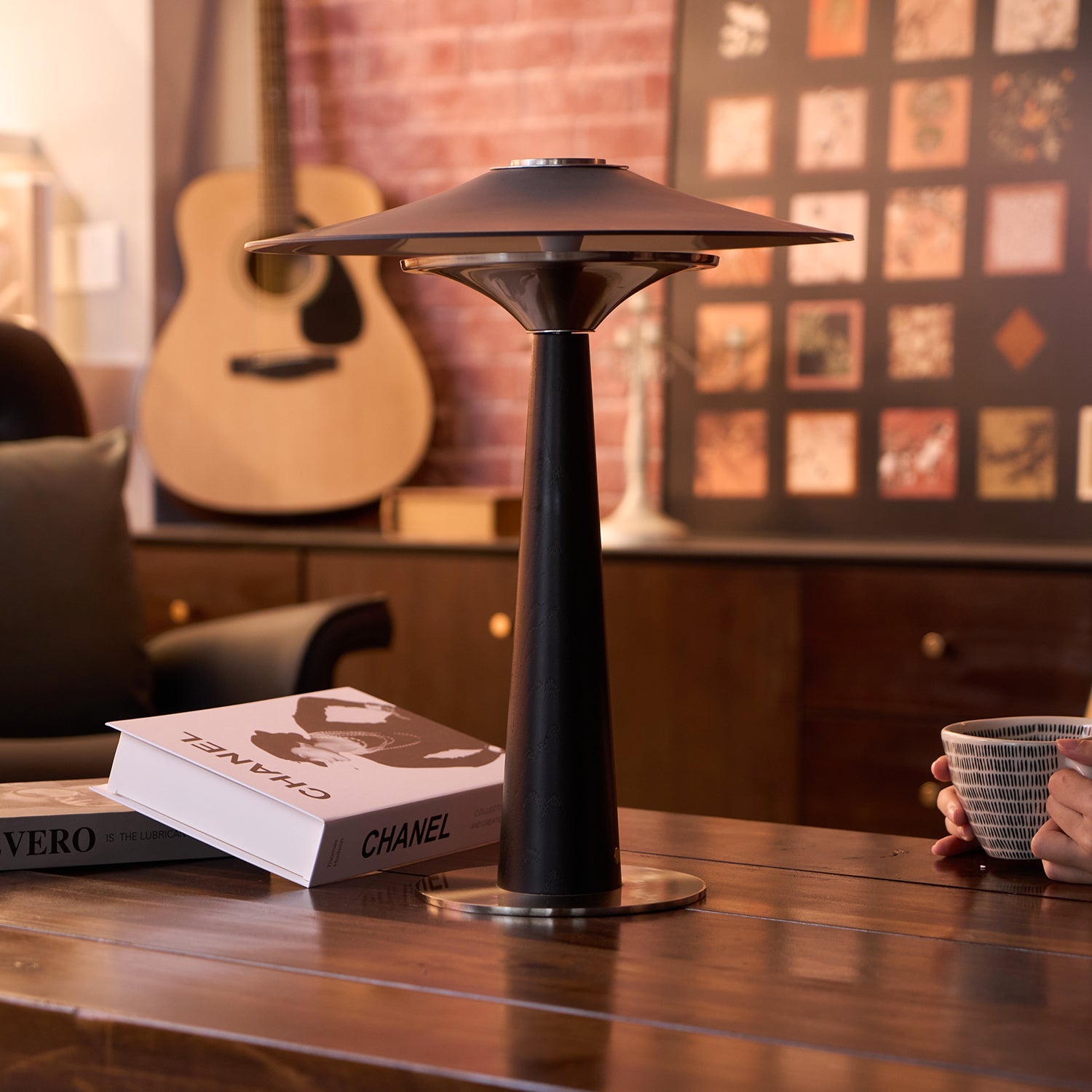 WOW Kizu Peak Table Lamp