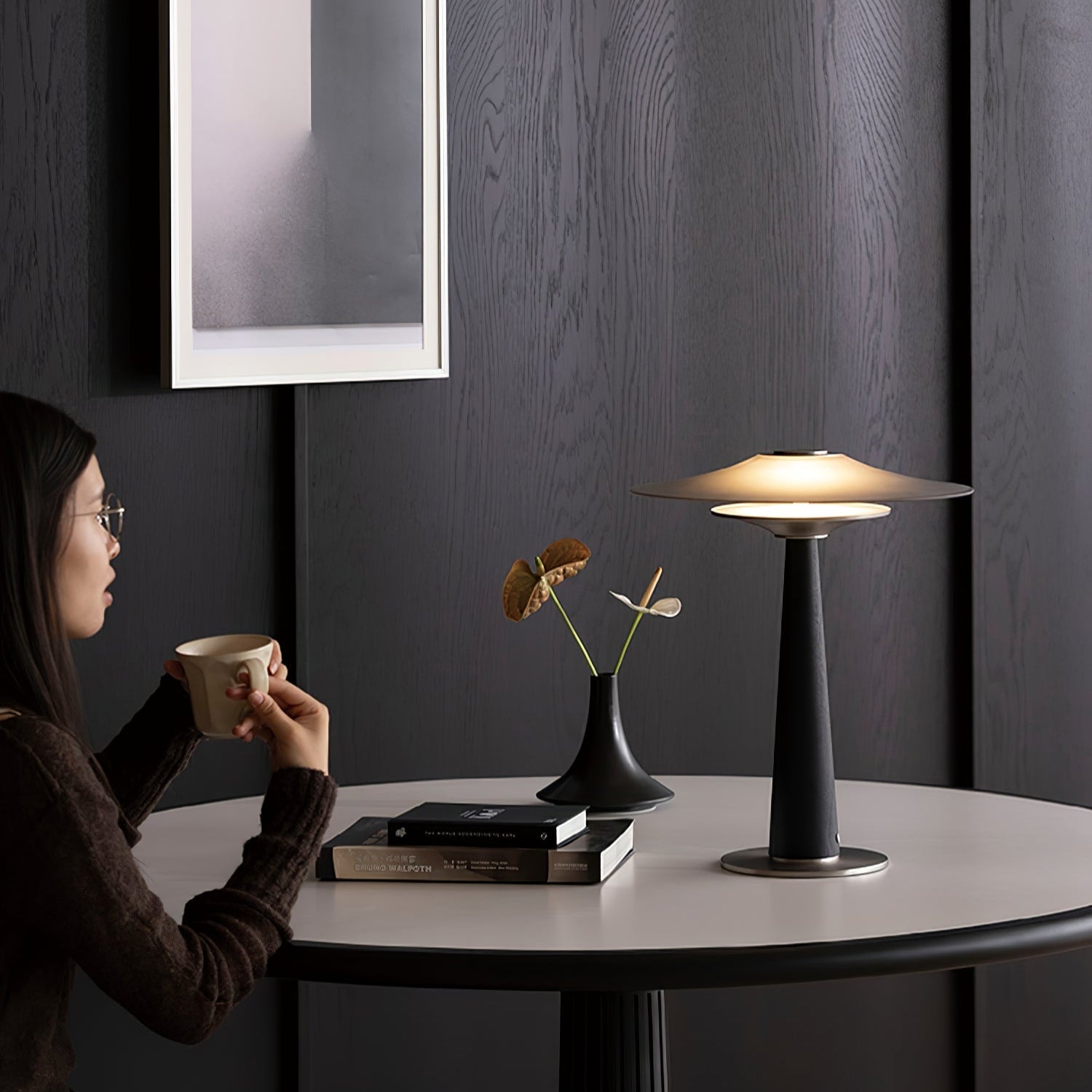 WOW Kizu Peak Table Lamp