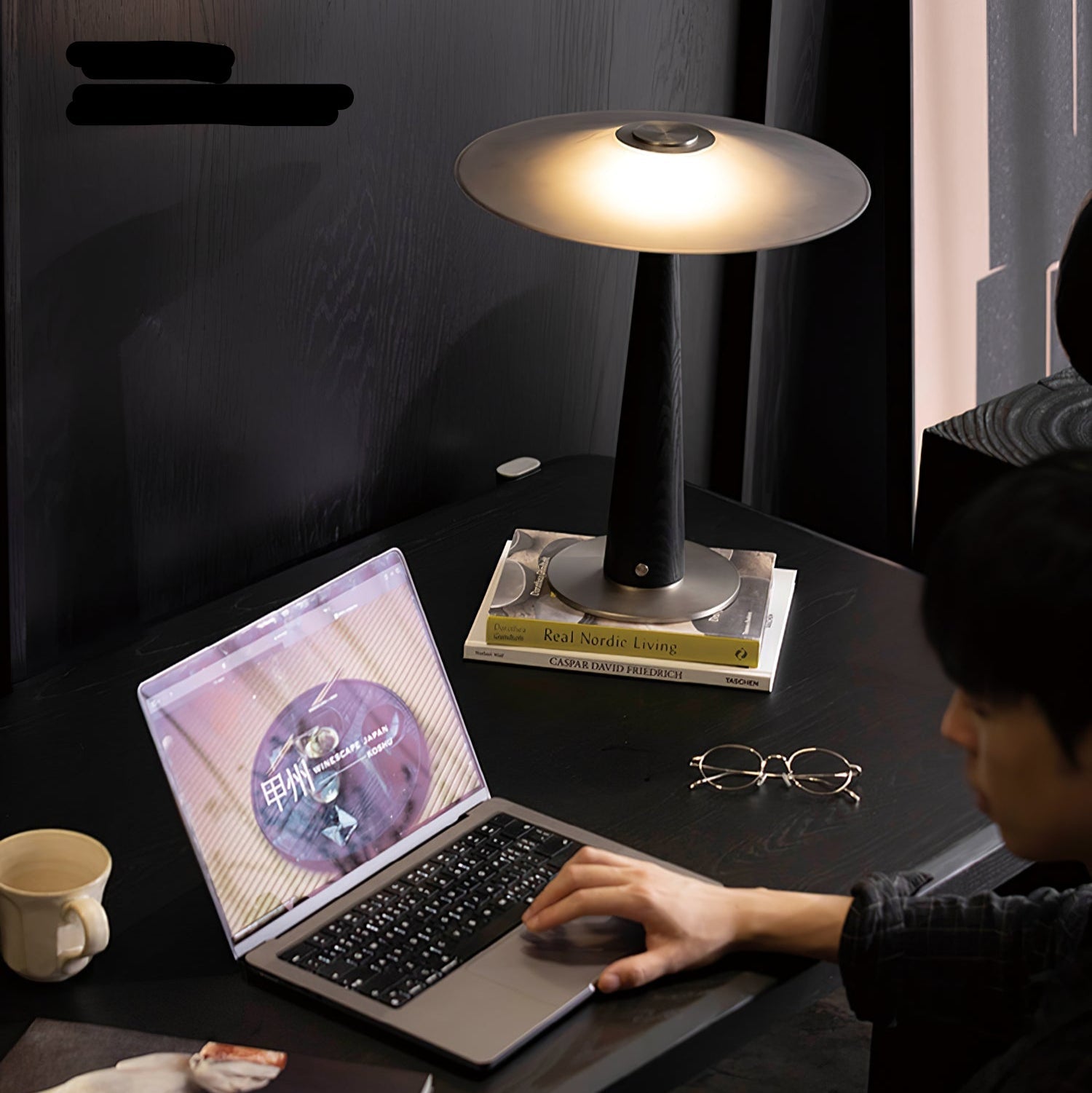 WOW Kizu Peak Table Lamp