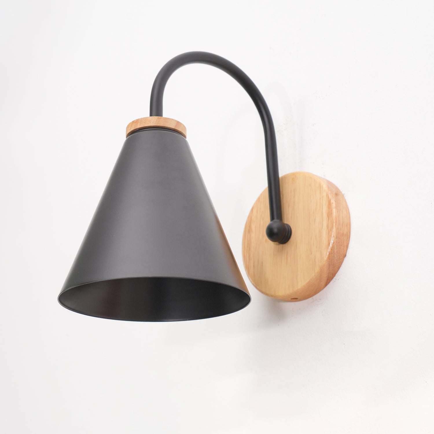 WOW Kona Nordic Wall Lamp
