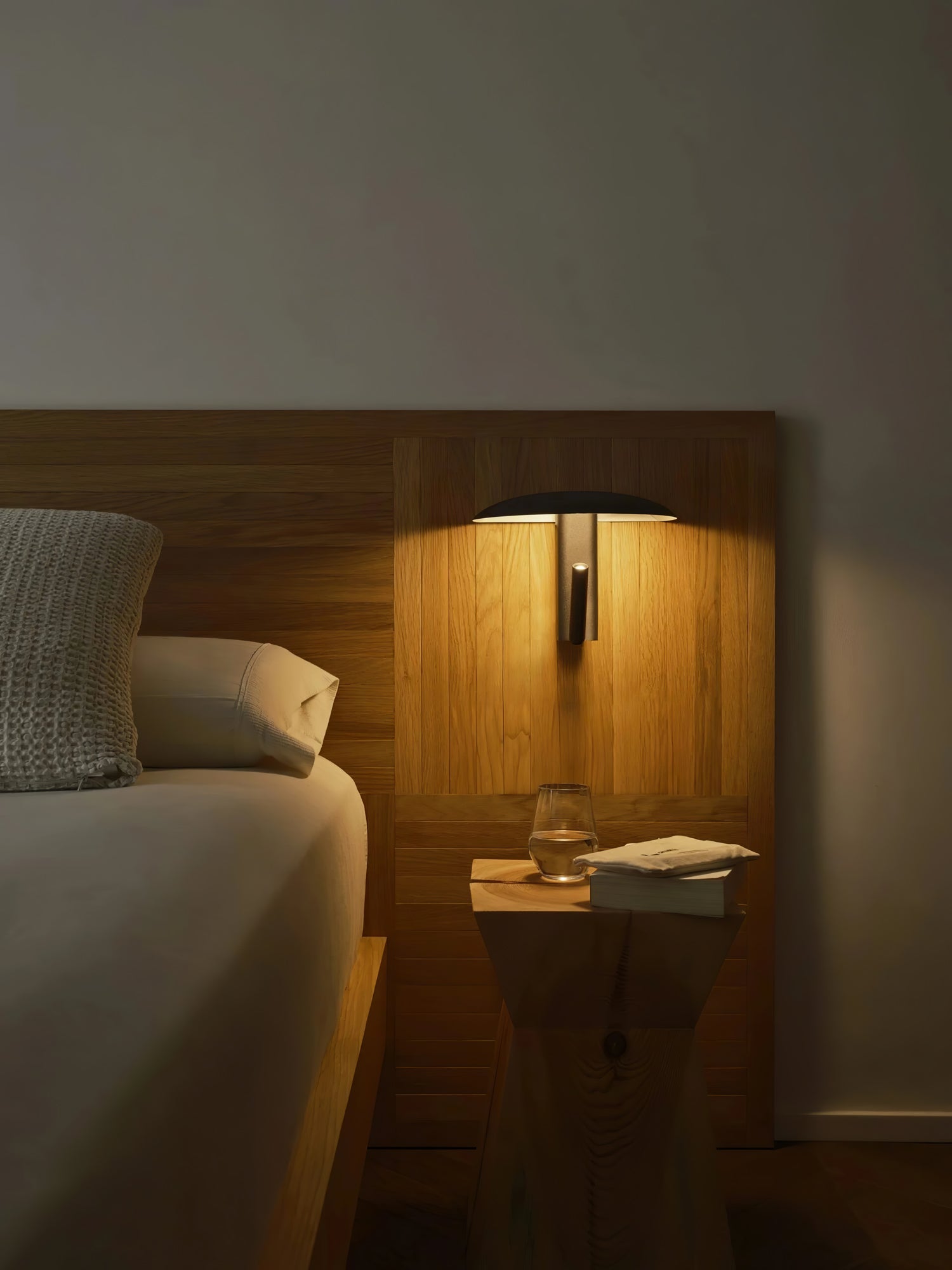 WOW Konoha Wall Lamp