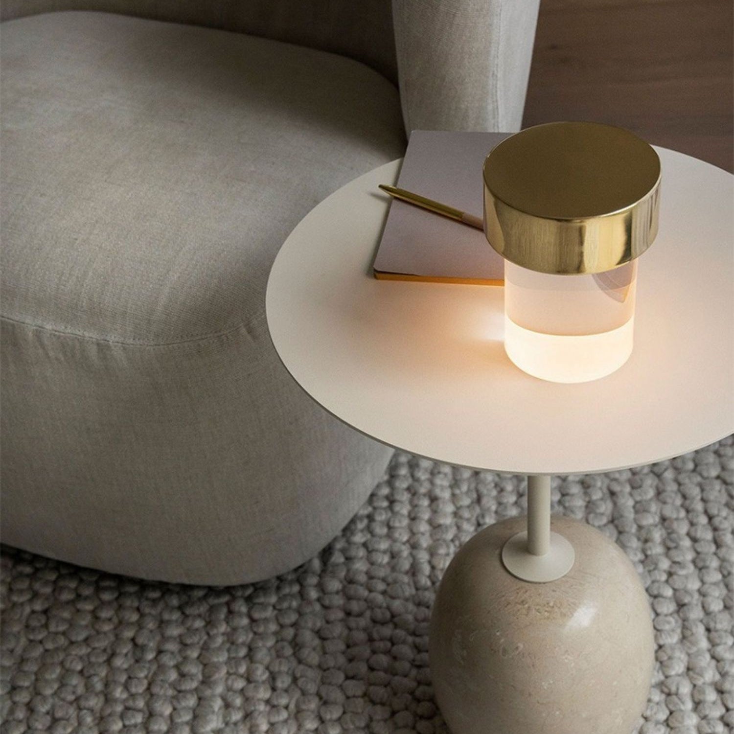 WOW Last Order Portable Table Lamp