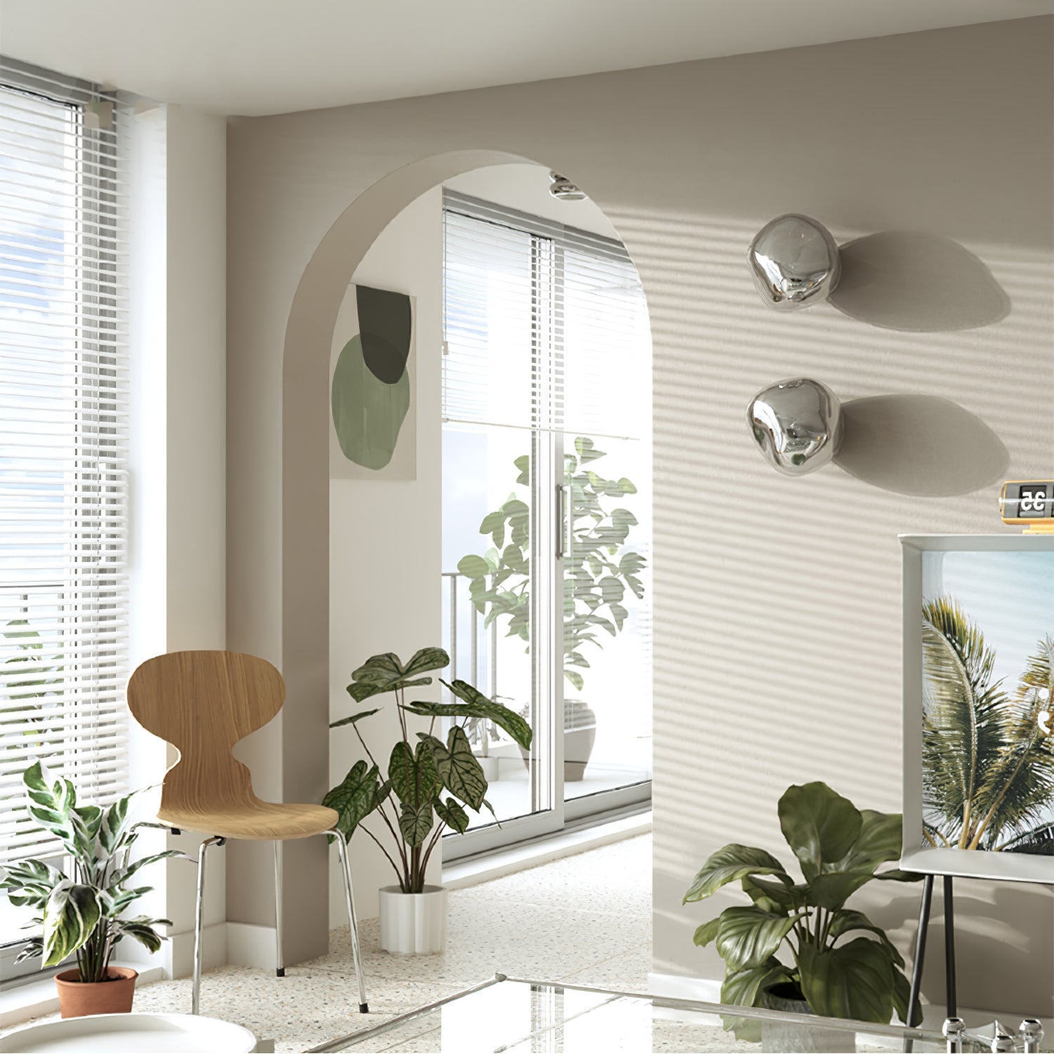 WOW Lava Plug-in Wall Lamp