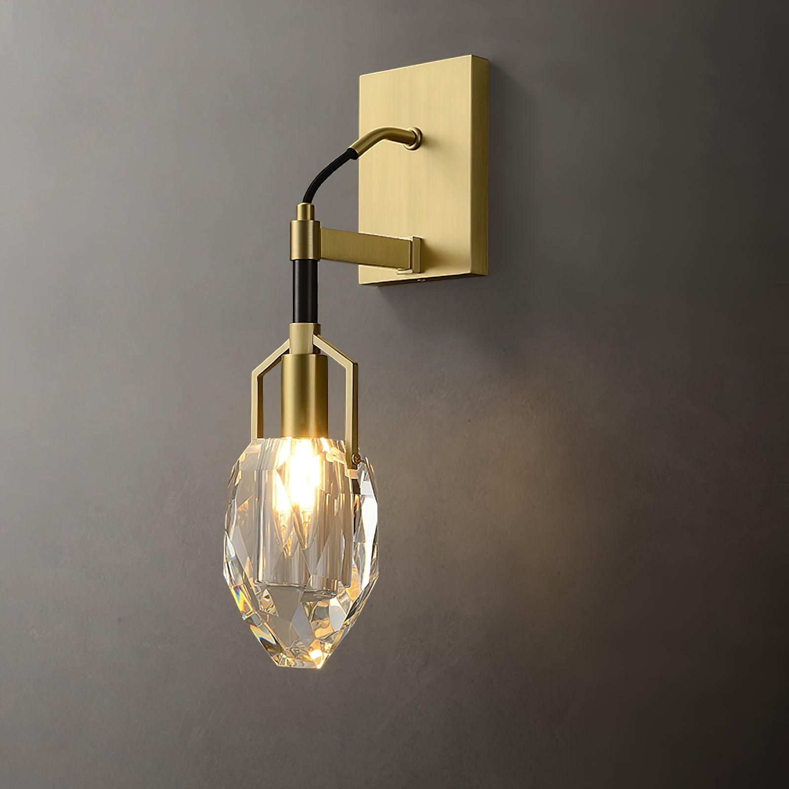 WOW Lavilla Wall Lamp