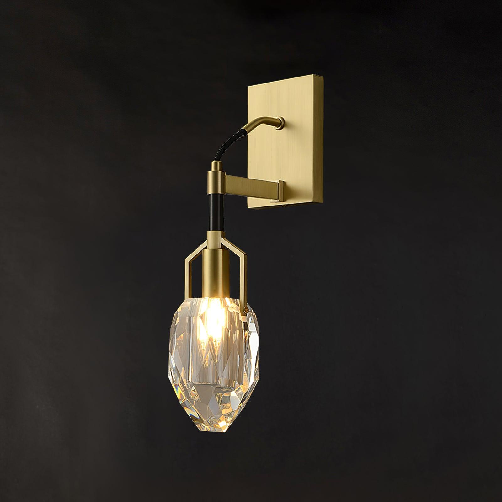 WOW Lavilla Wall Lamp
