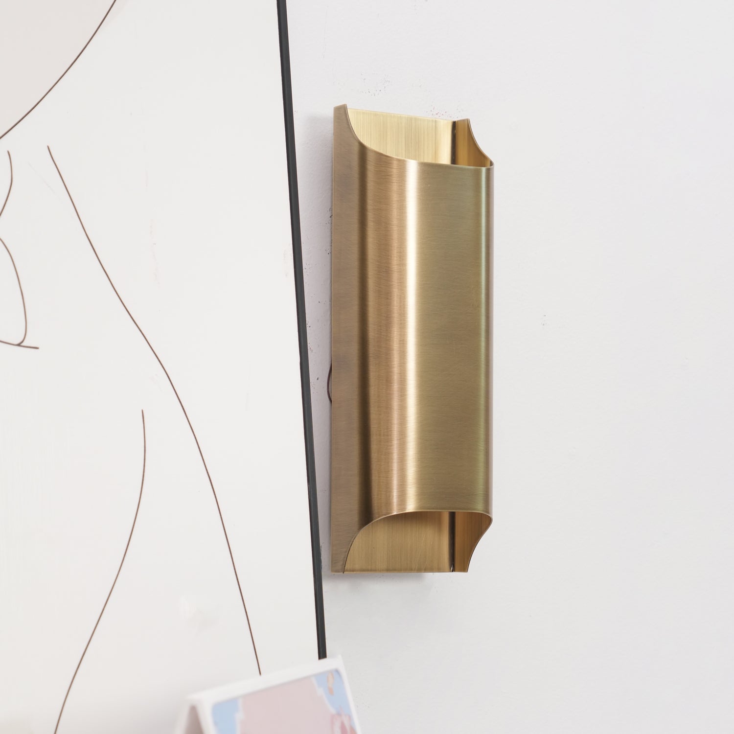 WOW Leclerc Brass Wall Lamp