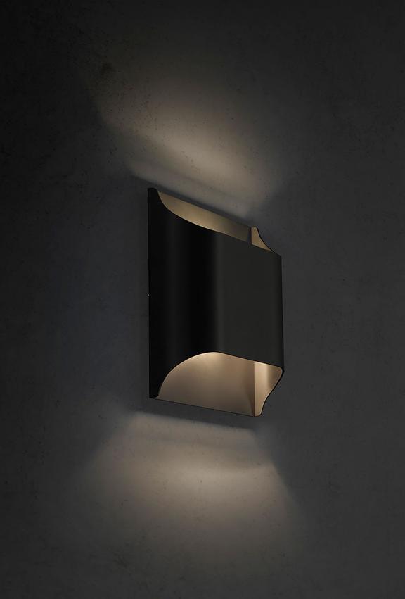 WOW Leclerc Brass Wall Lamp