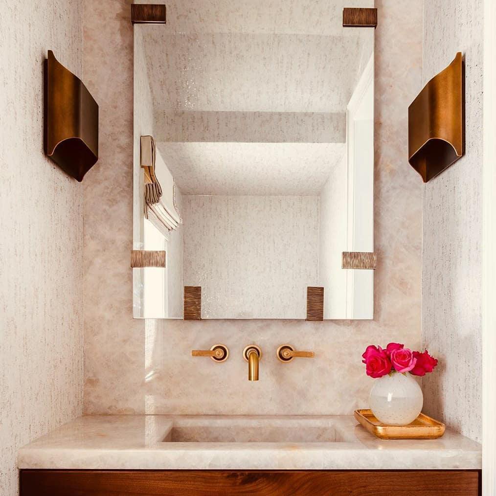 WOW Leclerc Brass Wall Lamp