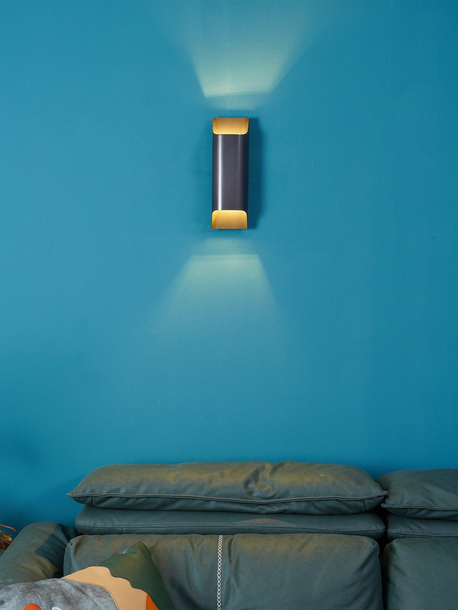 WOW Leclerc Brass Wall Lamp