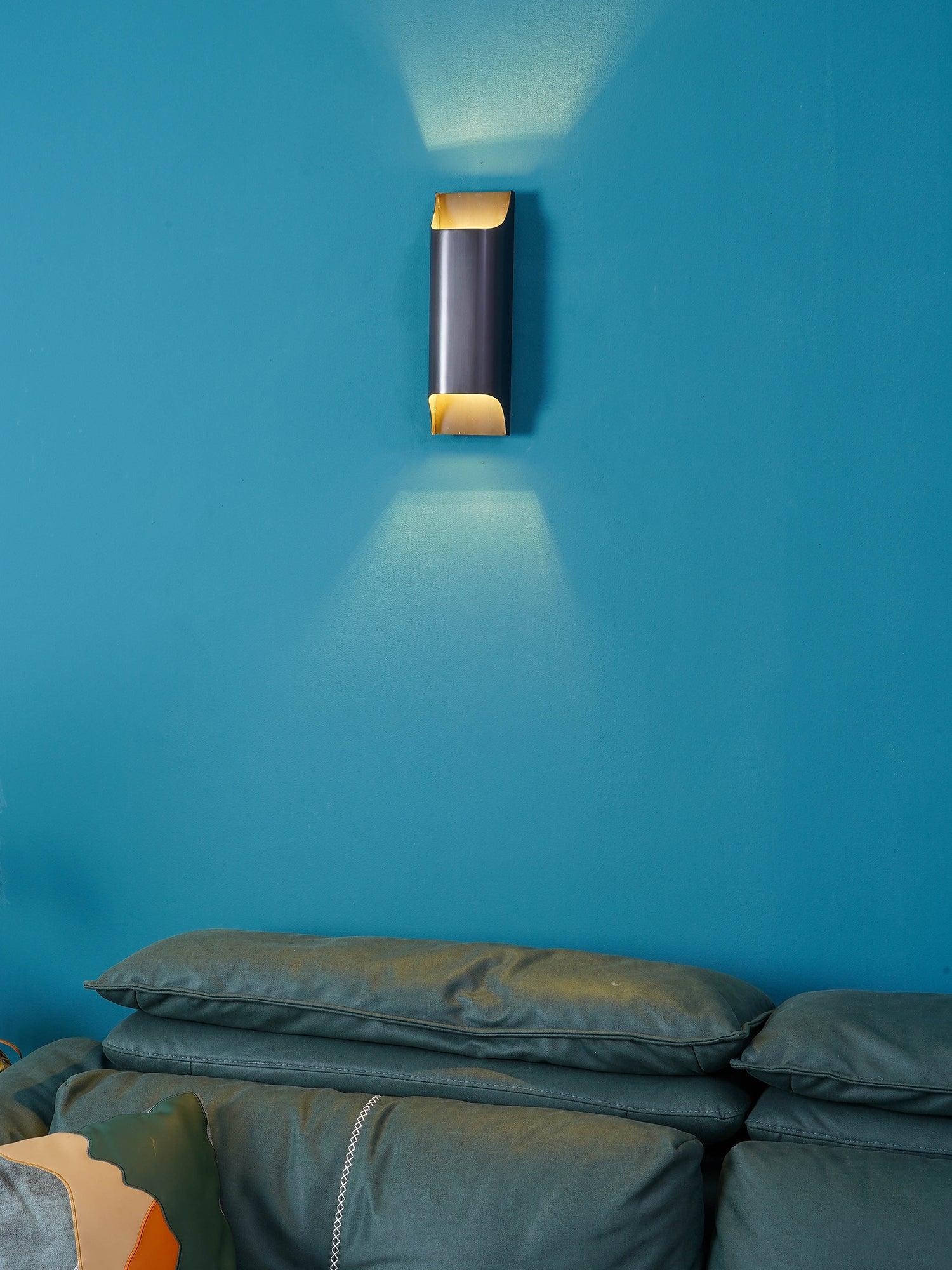 WOW Leclerc Brass Wall Lamp