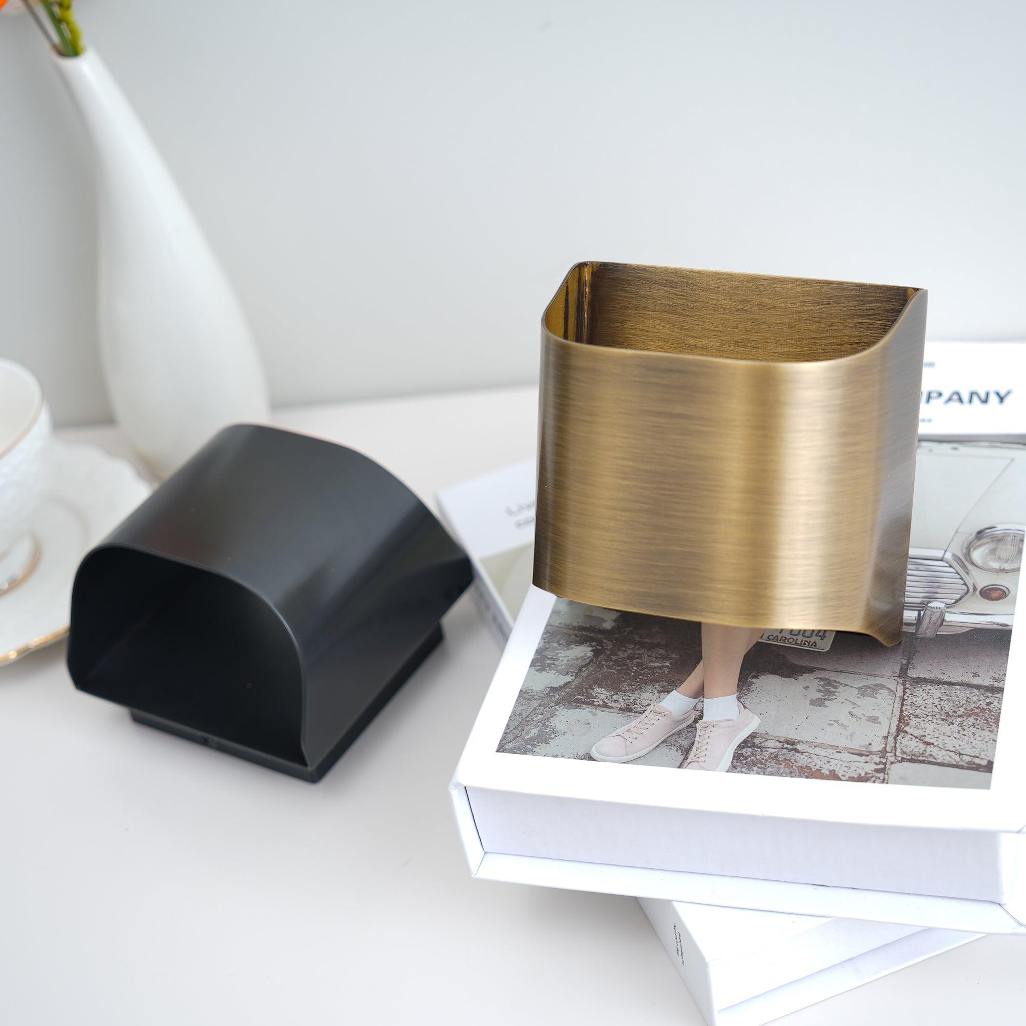 WOW Leclerc Brass Wall Lamp